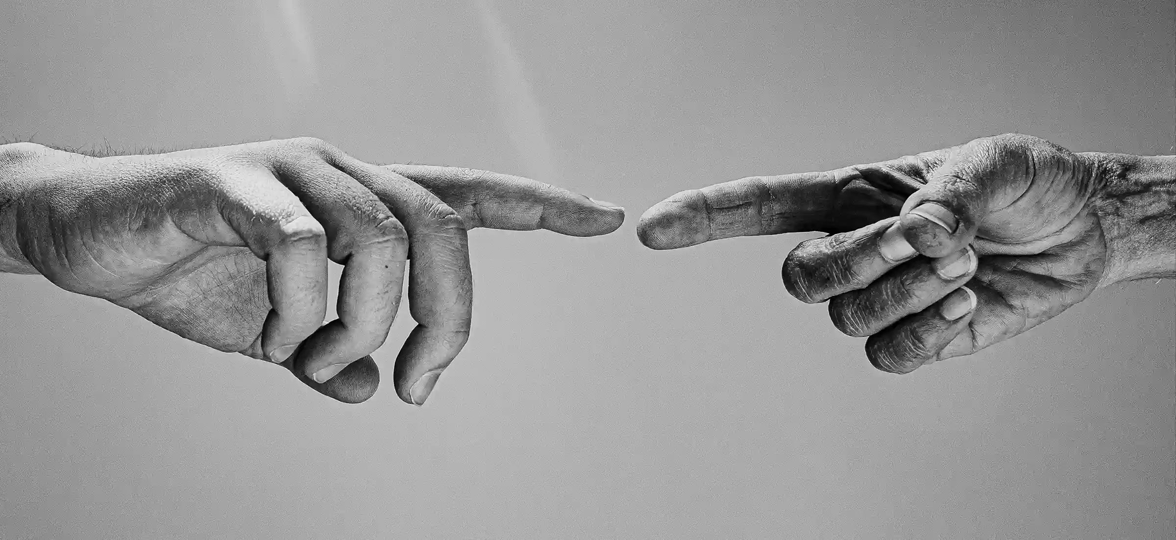 Vintage Watch Store membership banner — black-and-white photo of two hands reaching, “Become a Member – 10% Off”.
