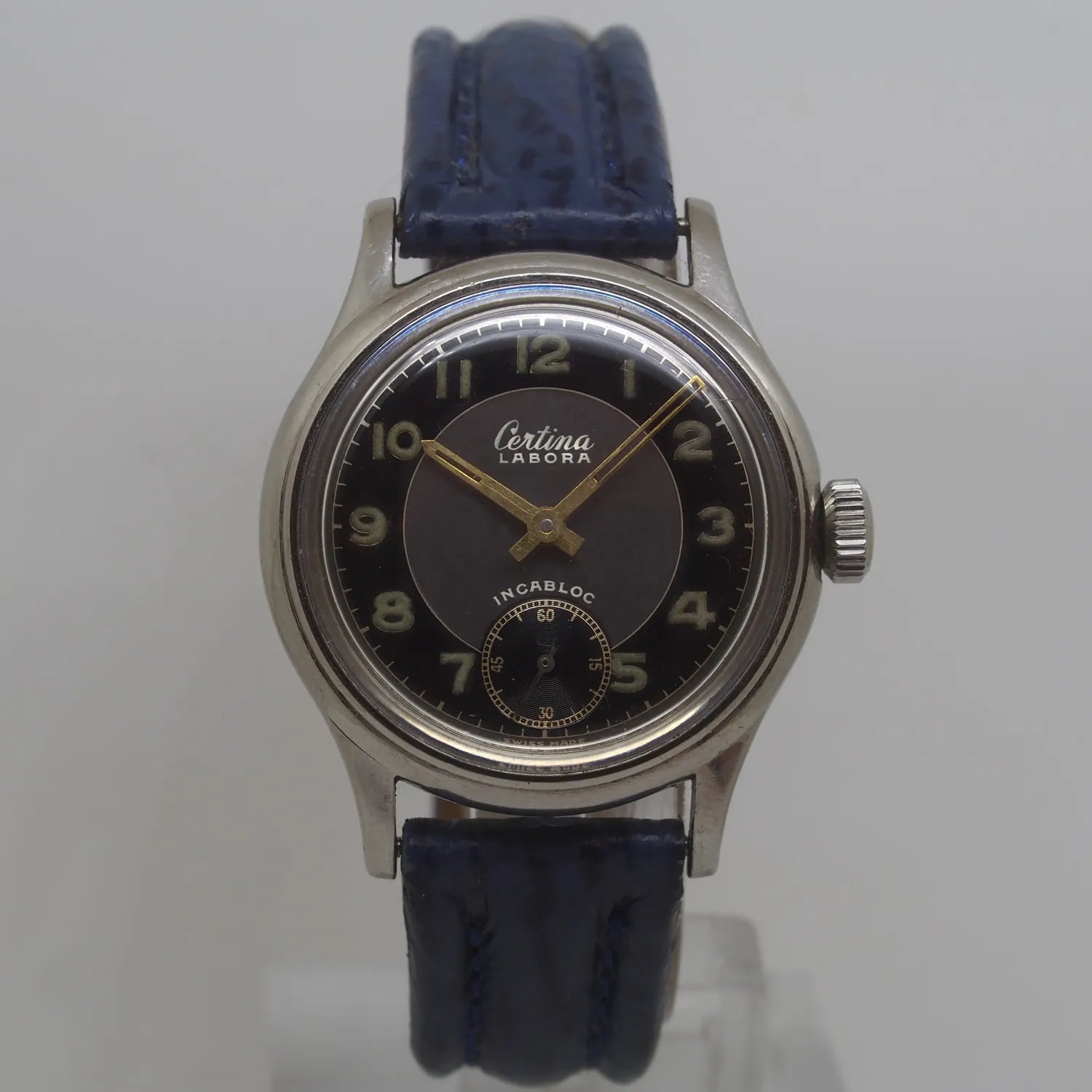 Certina Labora Cal. K.F.320 – dial macro detail