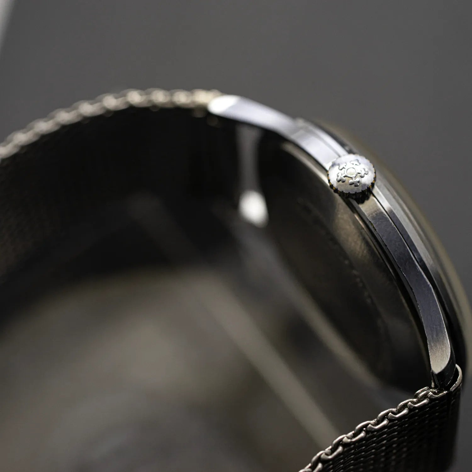 Cortebert Grand Prix Observatoires Men's Dress Vintage Watch – dial close-up