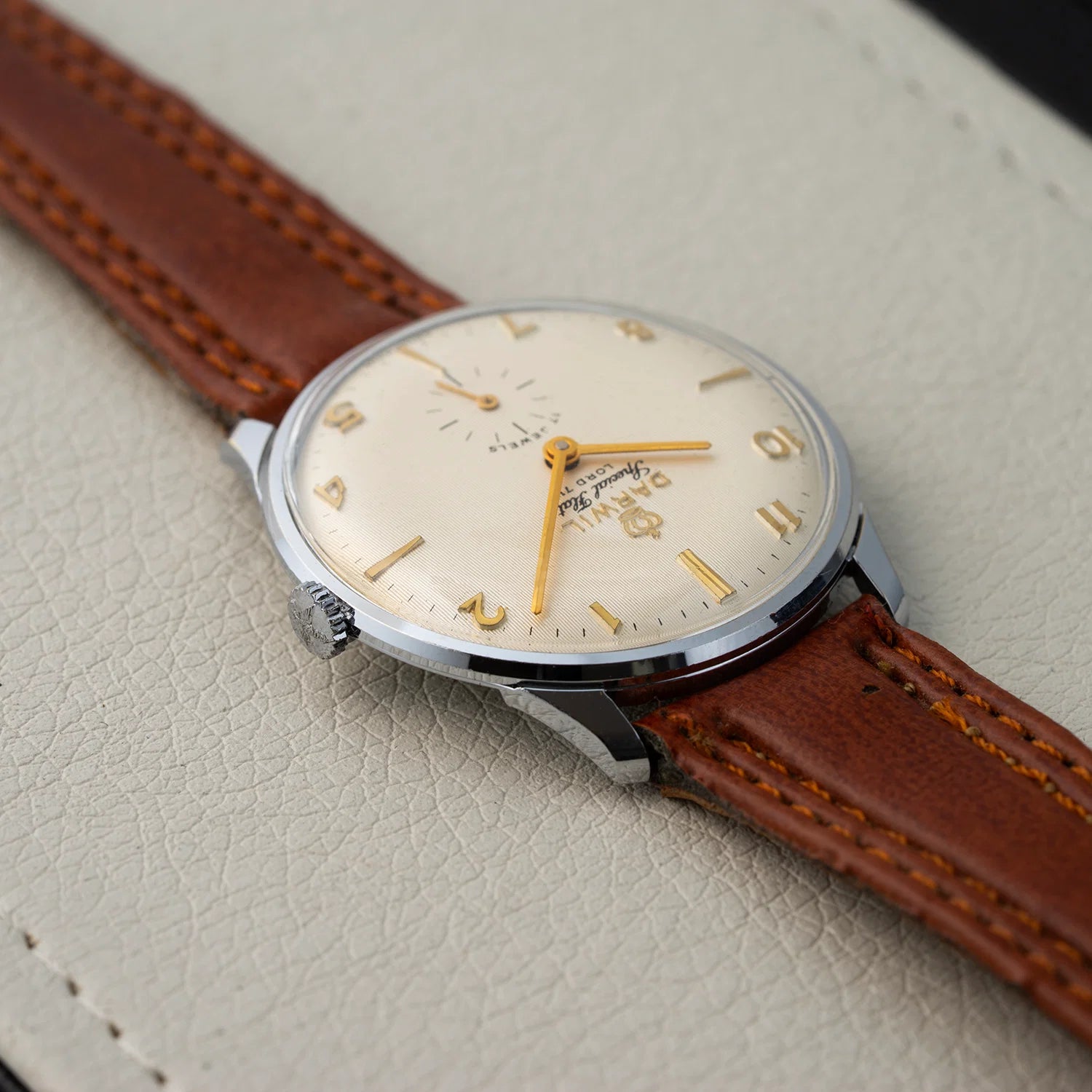 Darwil Special Flat Lord 71, Ref. 7071, Cal. Peseux 7050, 1971 Crown