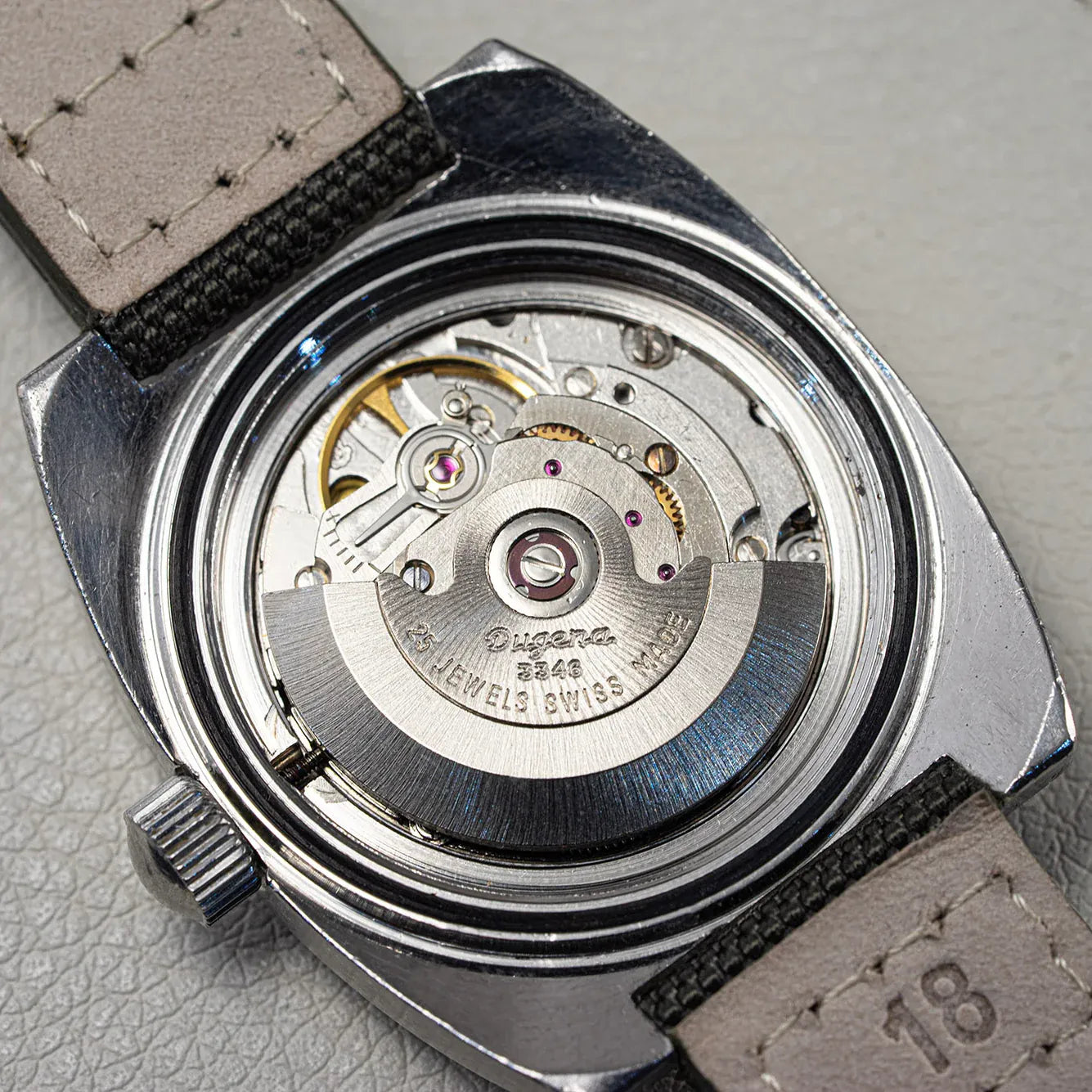 Dugena Vintage Diver 200m Automatic Eta 2783 – side view alternative angle