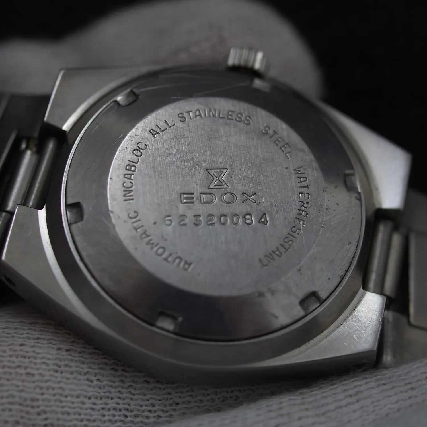 Edox Automatic Cal. 2472 – back case