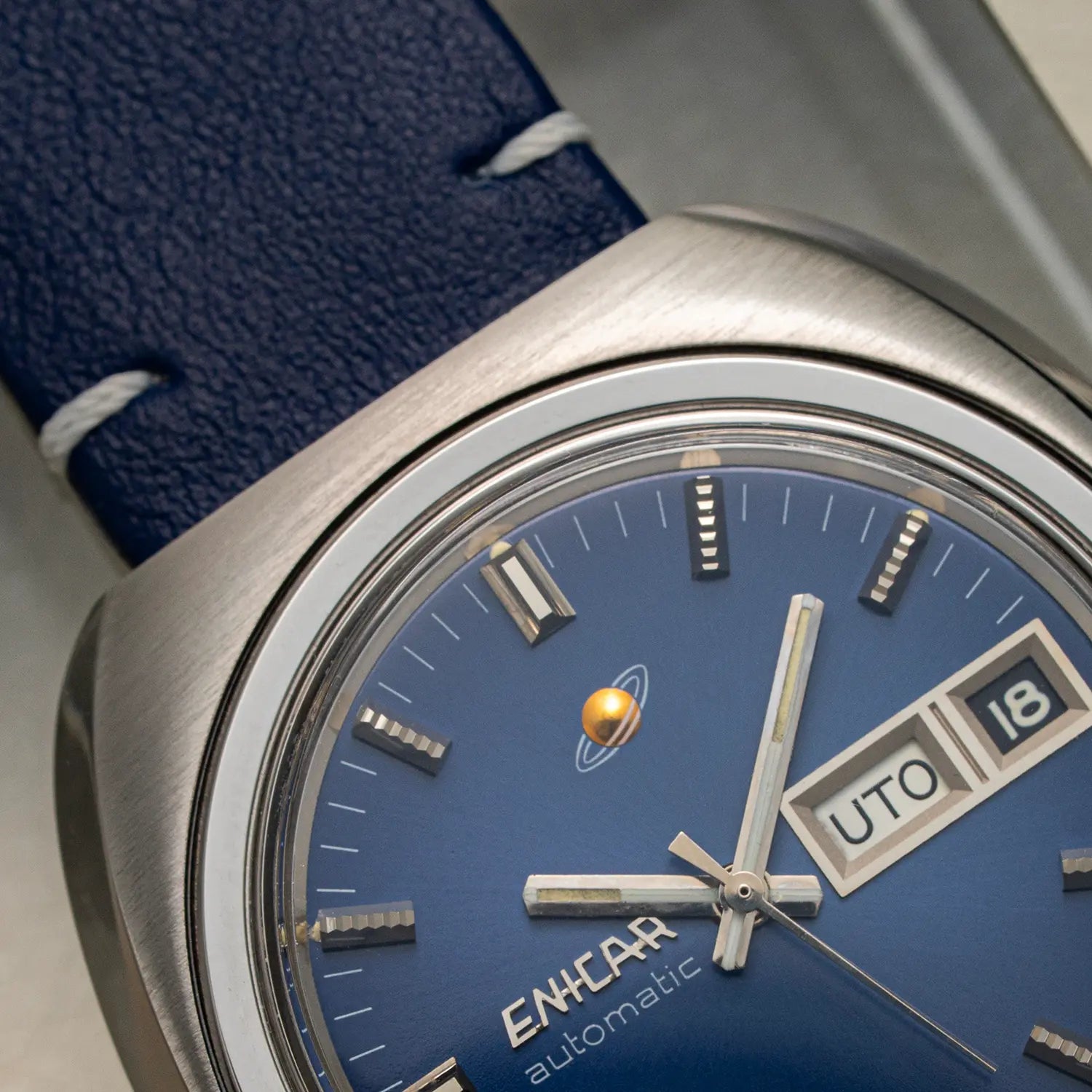 Enicar, Ref. 167-07-02, Cal. AR 167, Men’s Watch Dial Close up
