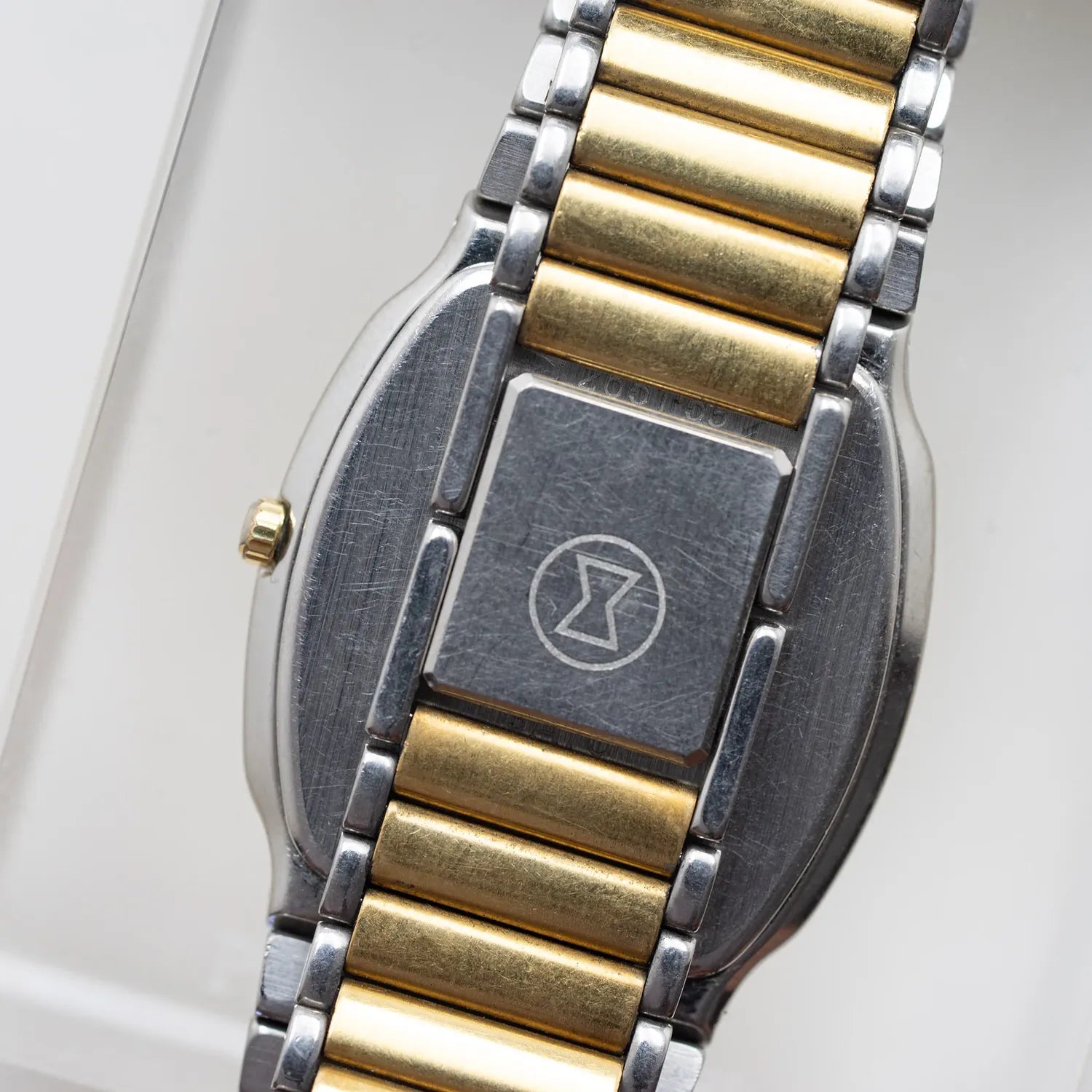Favre-Leuba Geneve Ref. 2651-53 Men's Dress Watch – side view alternative angle