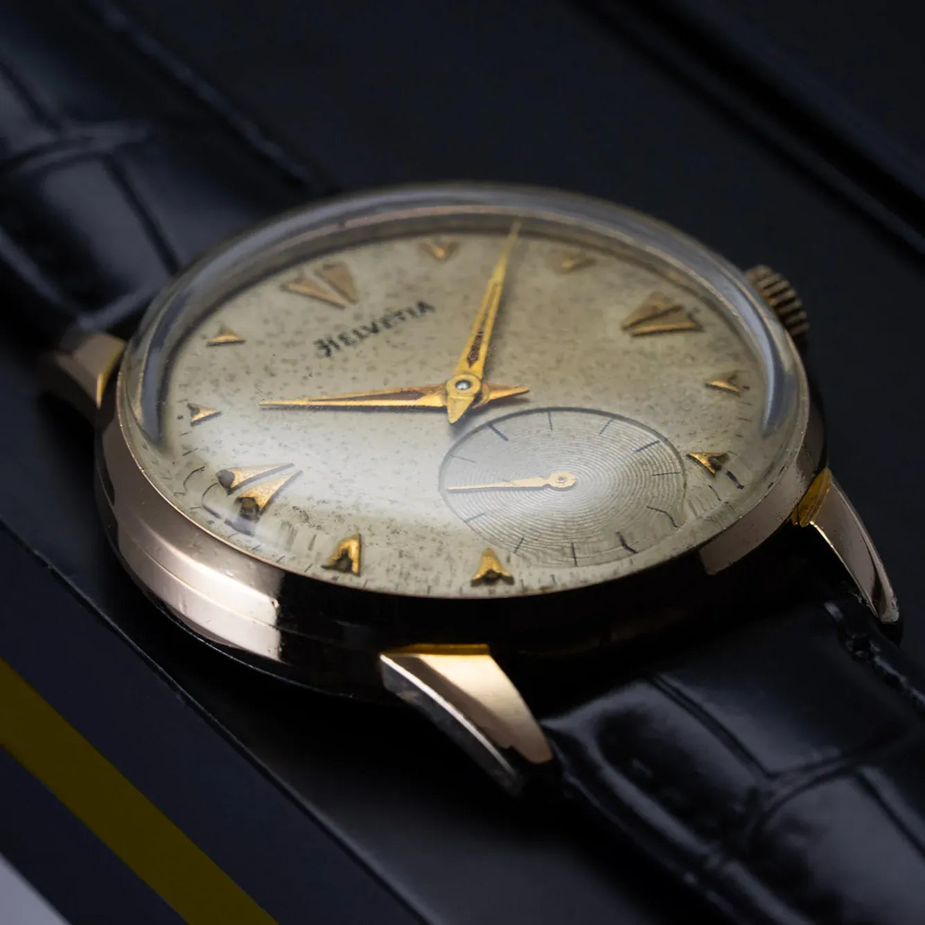 Helvetia Ref. 3145, Cal. H64 Vintage Men's Gold Plated Dress Watch – side view alternative angle