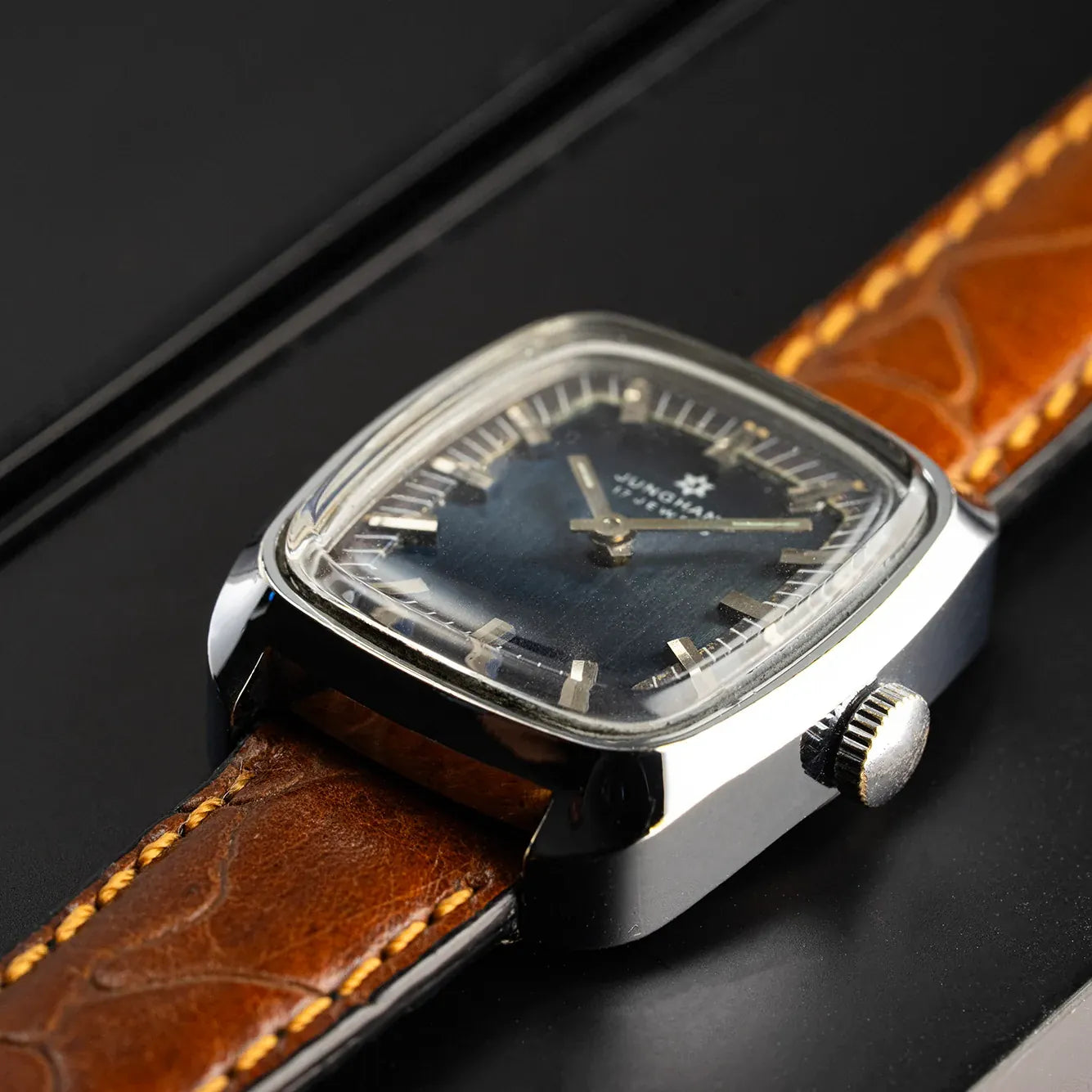Junghans 674 Women's Vintage Watch – side view alternative angle