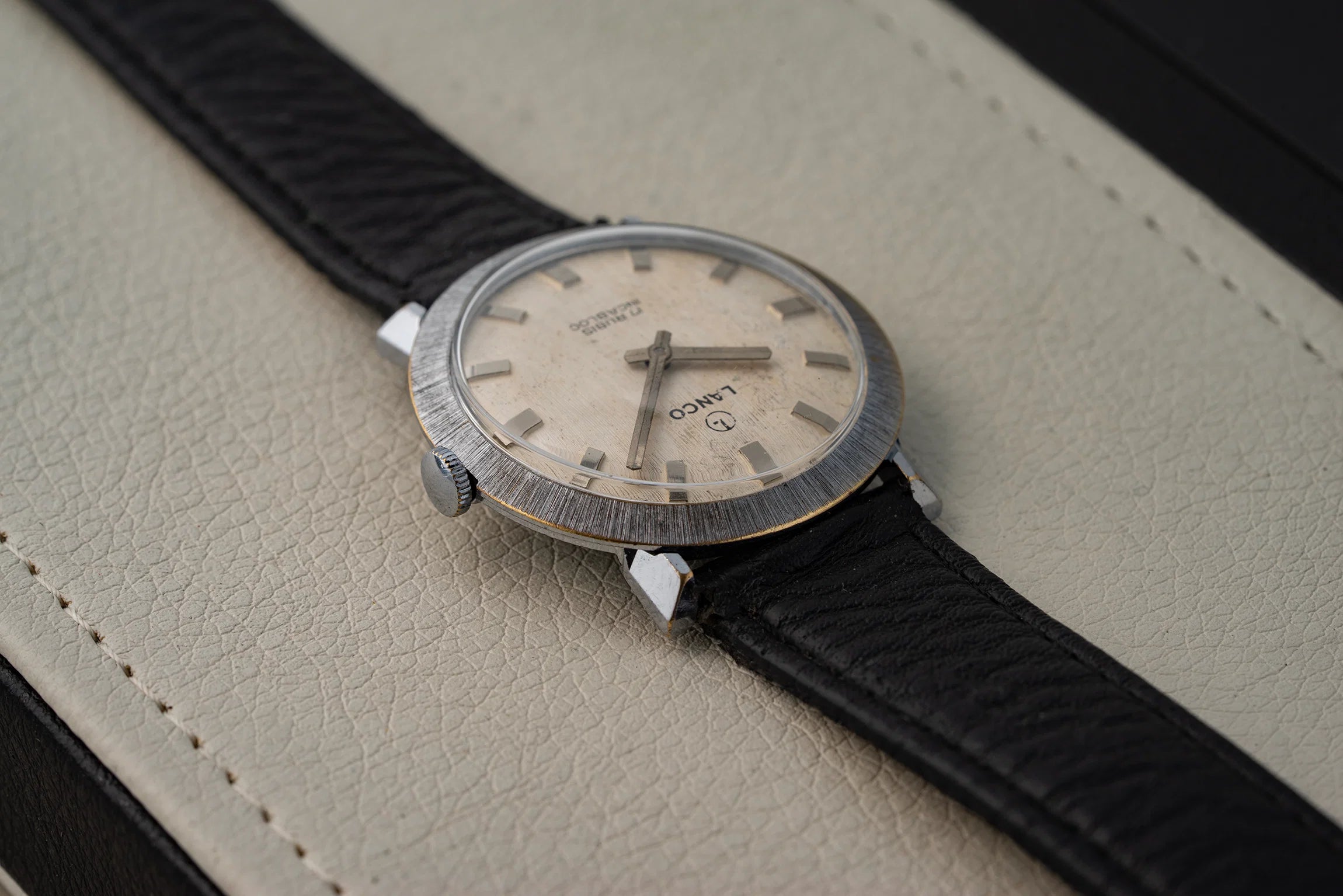 Lanco, Cal. FHF 82, Men’s Manual Wind Vintage Watch, 1971 crown