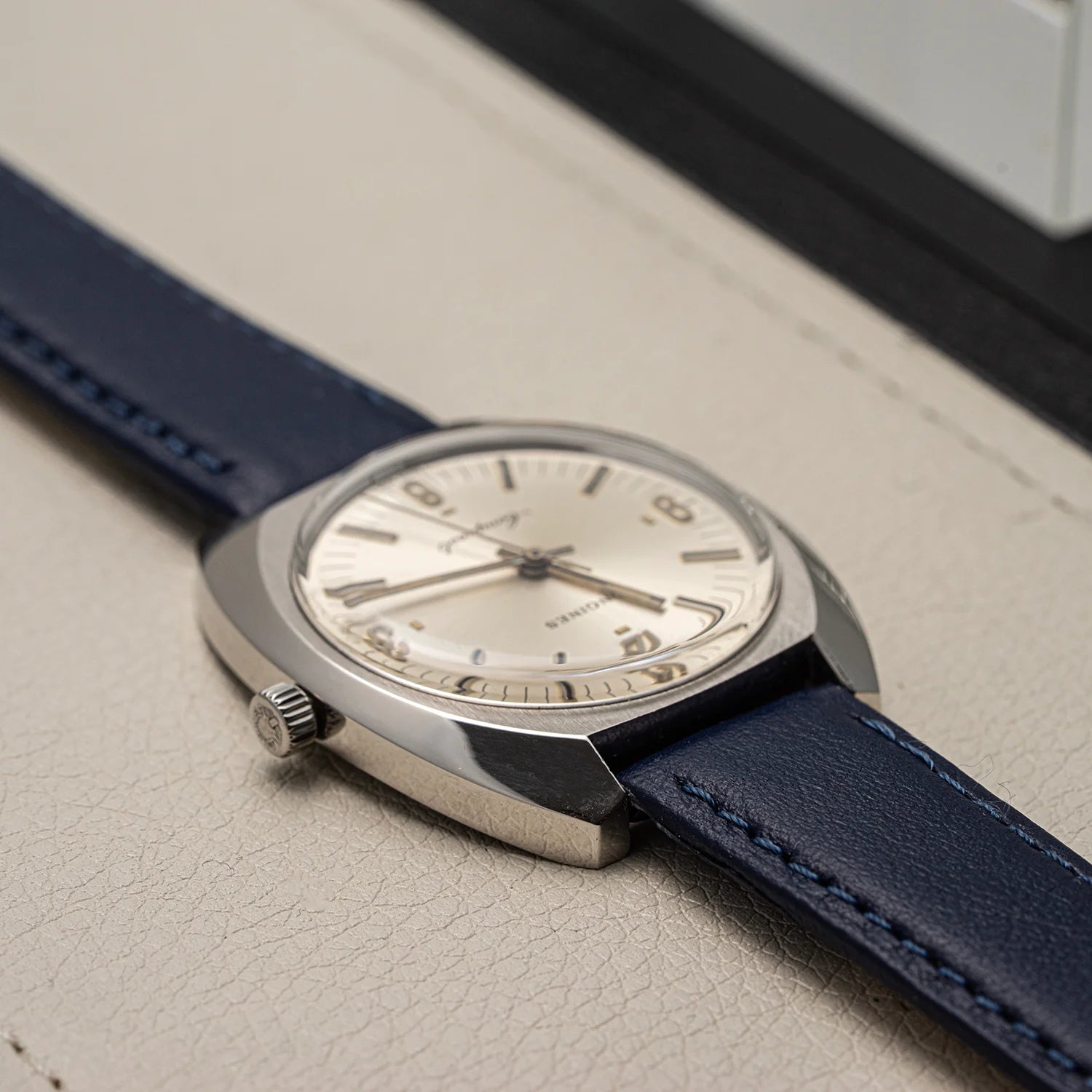 Longines Conquest Case close-up look