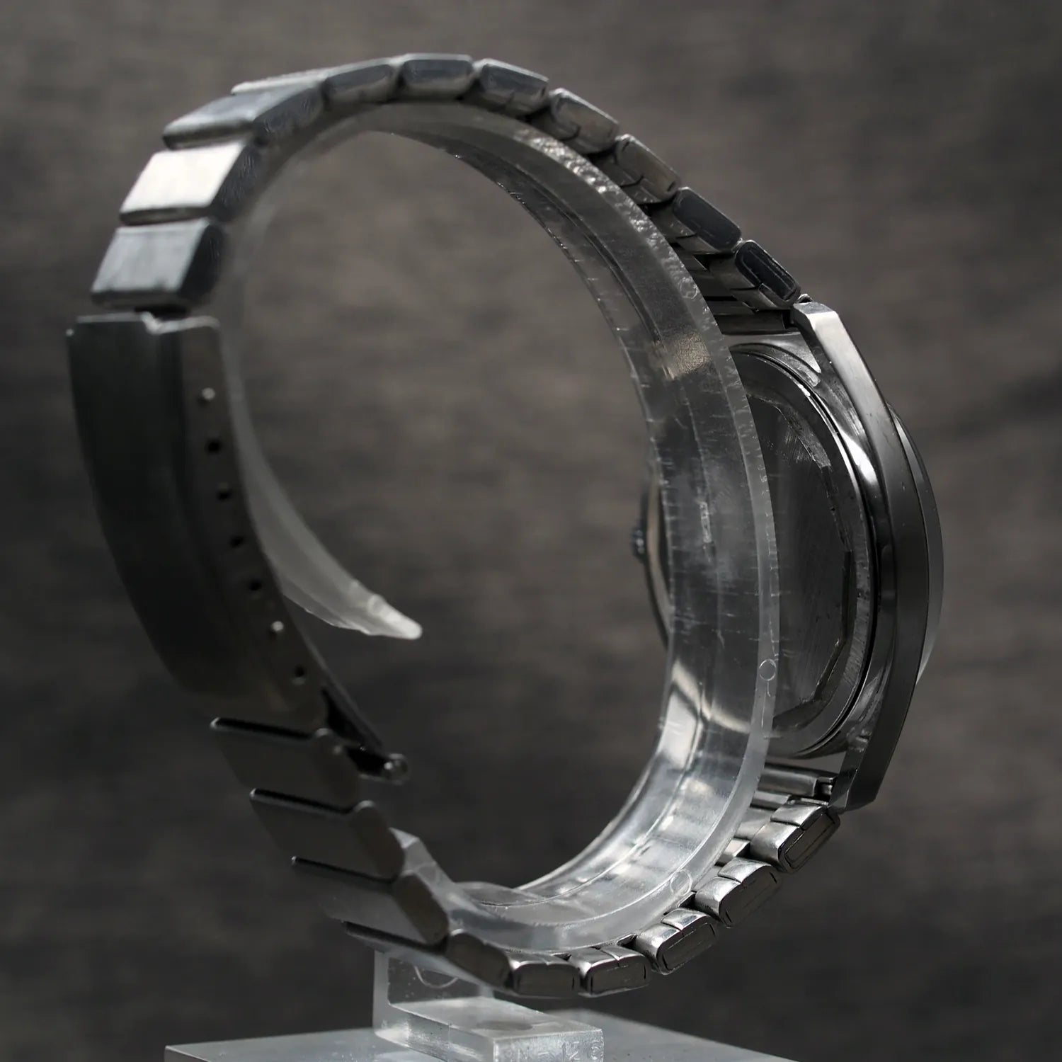 Longines Ref. 1557 1 866, Cal. 6952 – side view alternative angle