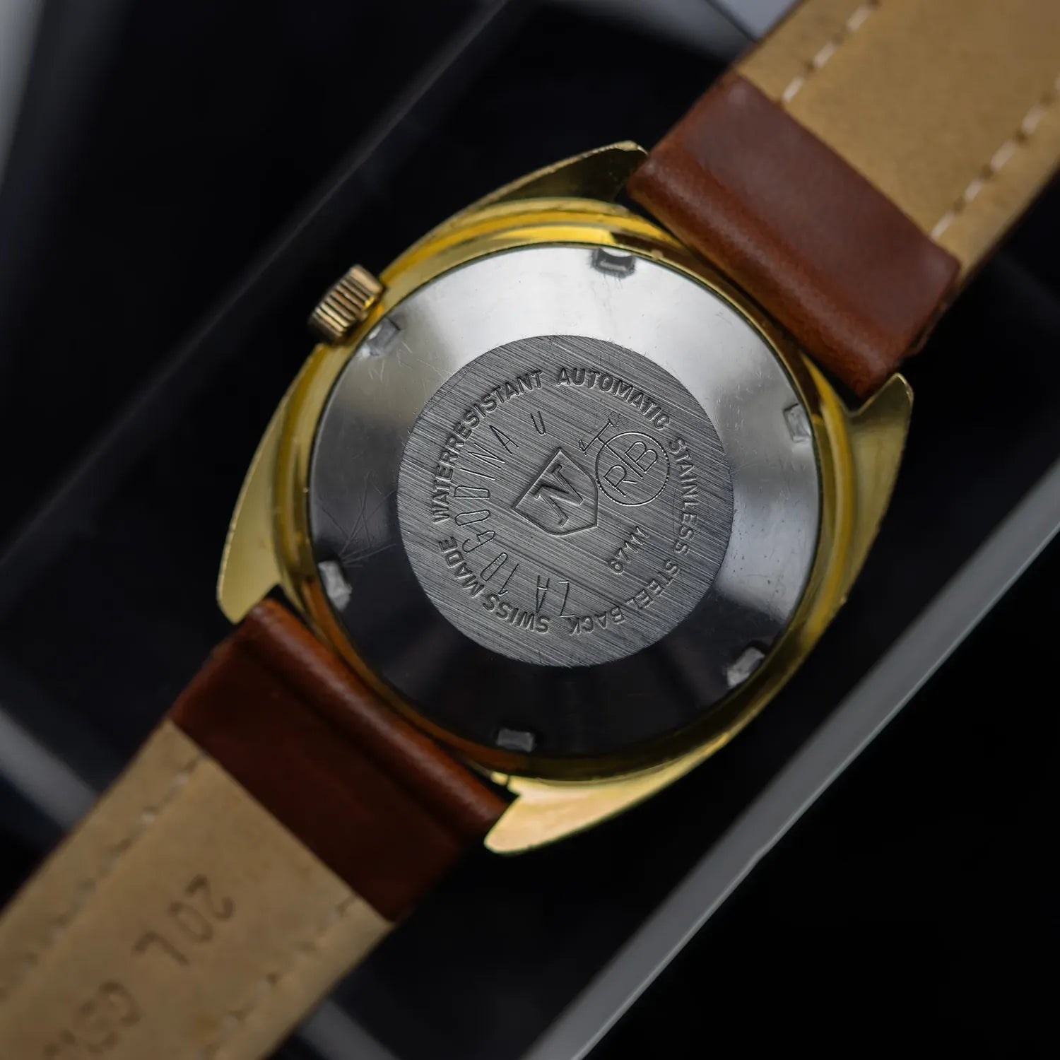 Nivada Automatic Men's Dress Watch – movement close-up