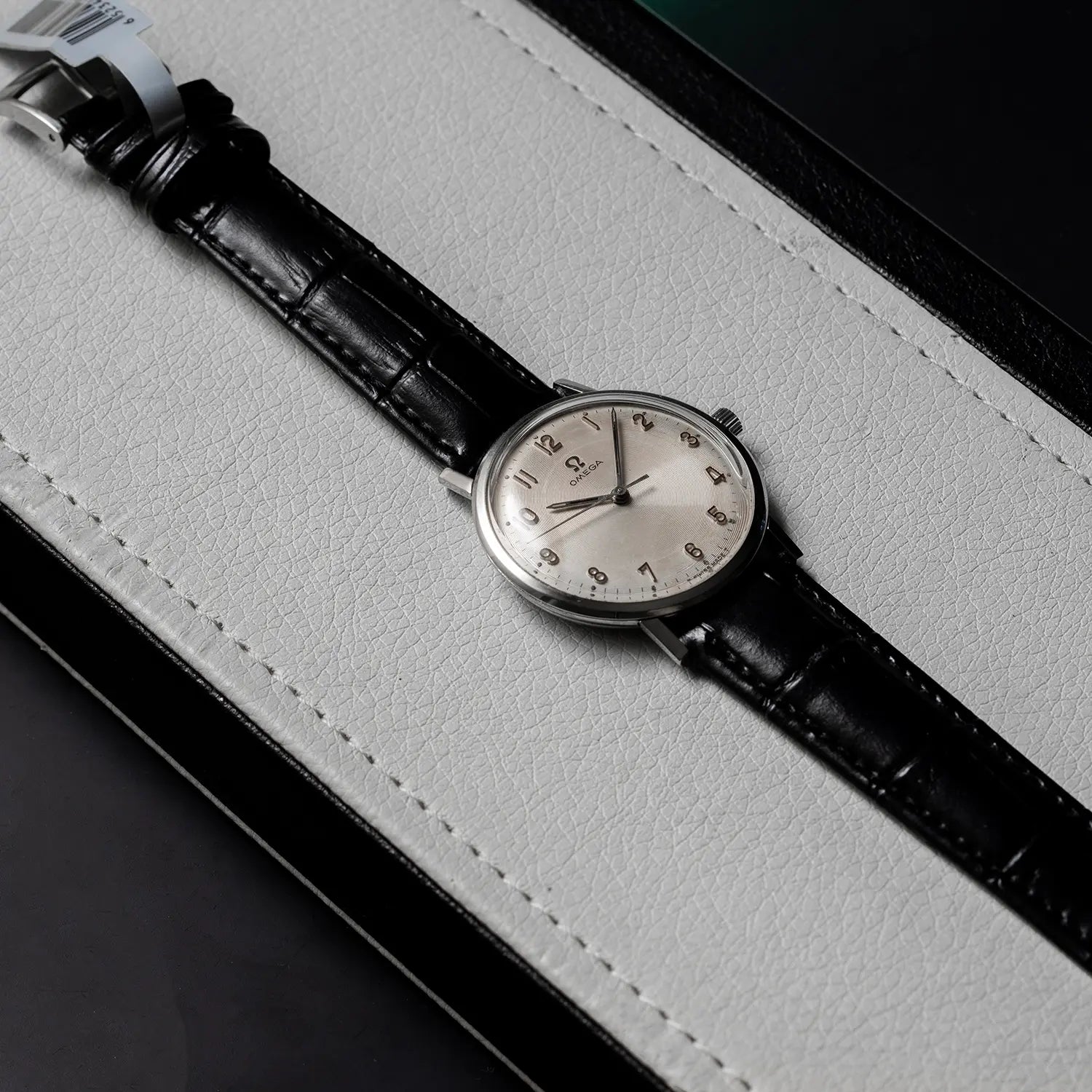 Omega 131.019, Cal. 601 Top view from side