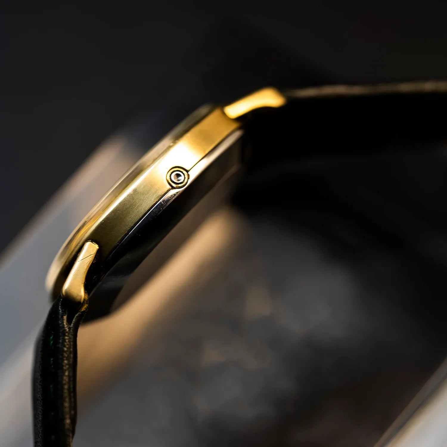 Omega De Ville Lady Ref. 591.016 – side view
