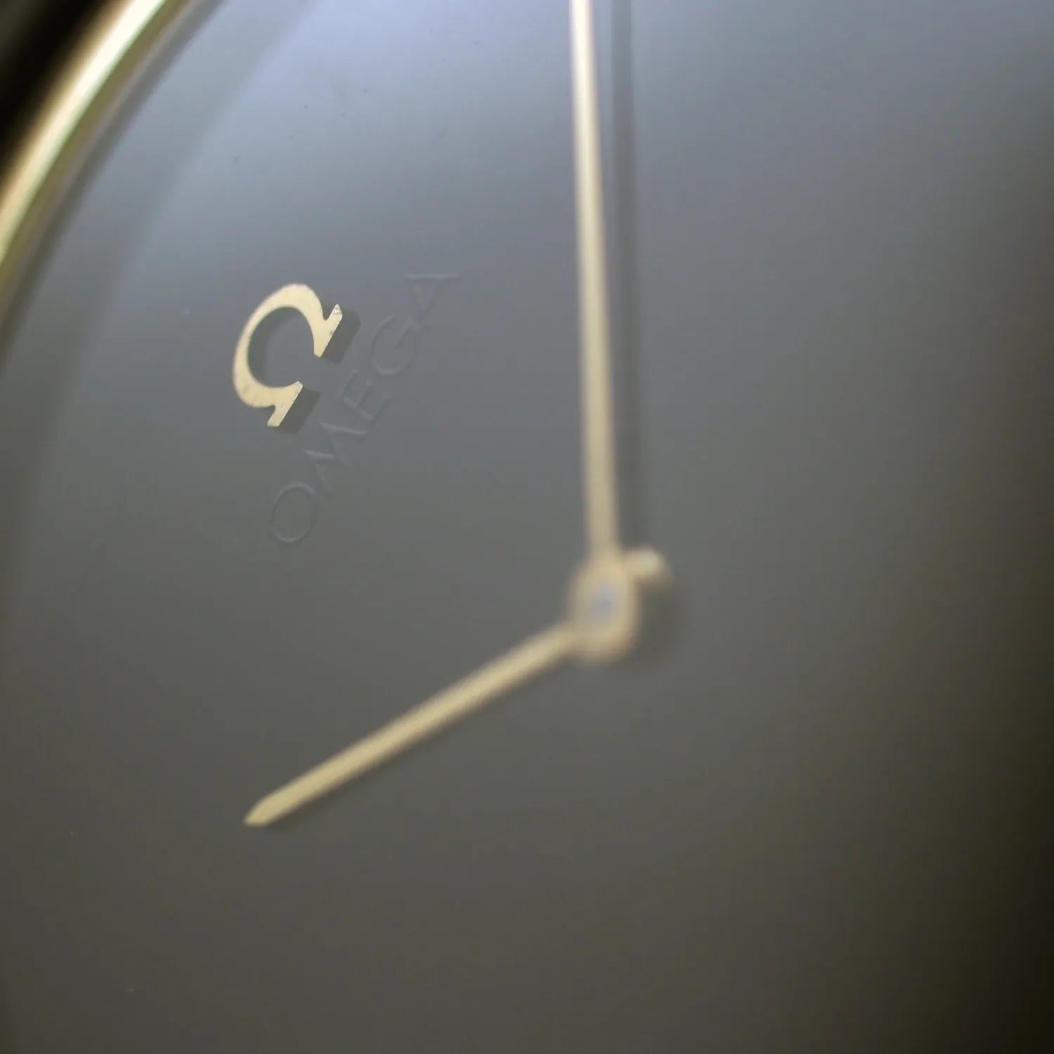 Omega De Ville Quartz – dial close-up