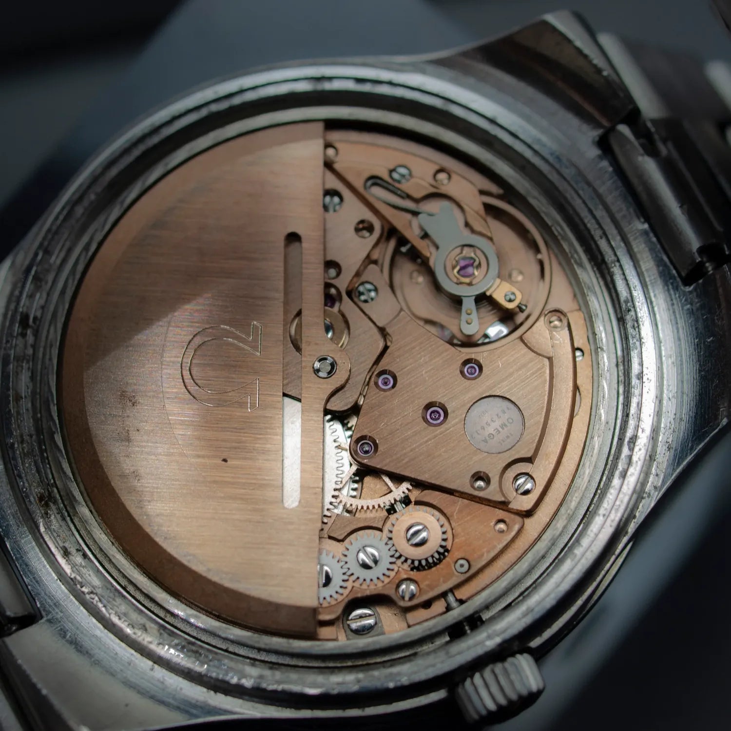 Omega Geneve Ref. 366.0833, Cal. 1022 – dial macro detail