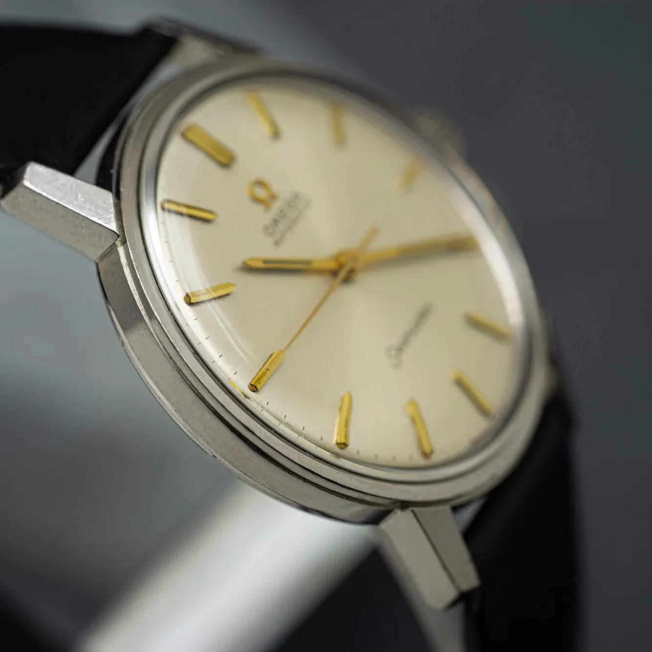 Omega Seamaster 165.002, Cal. 552 – side view alternative angle