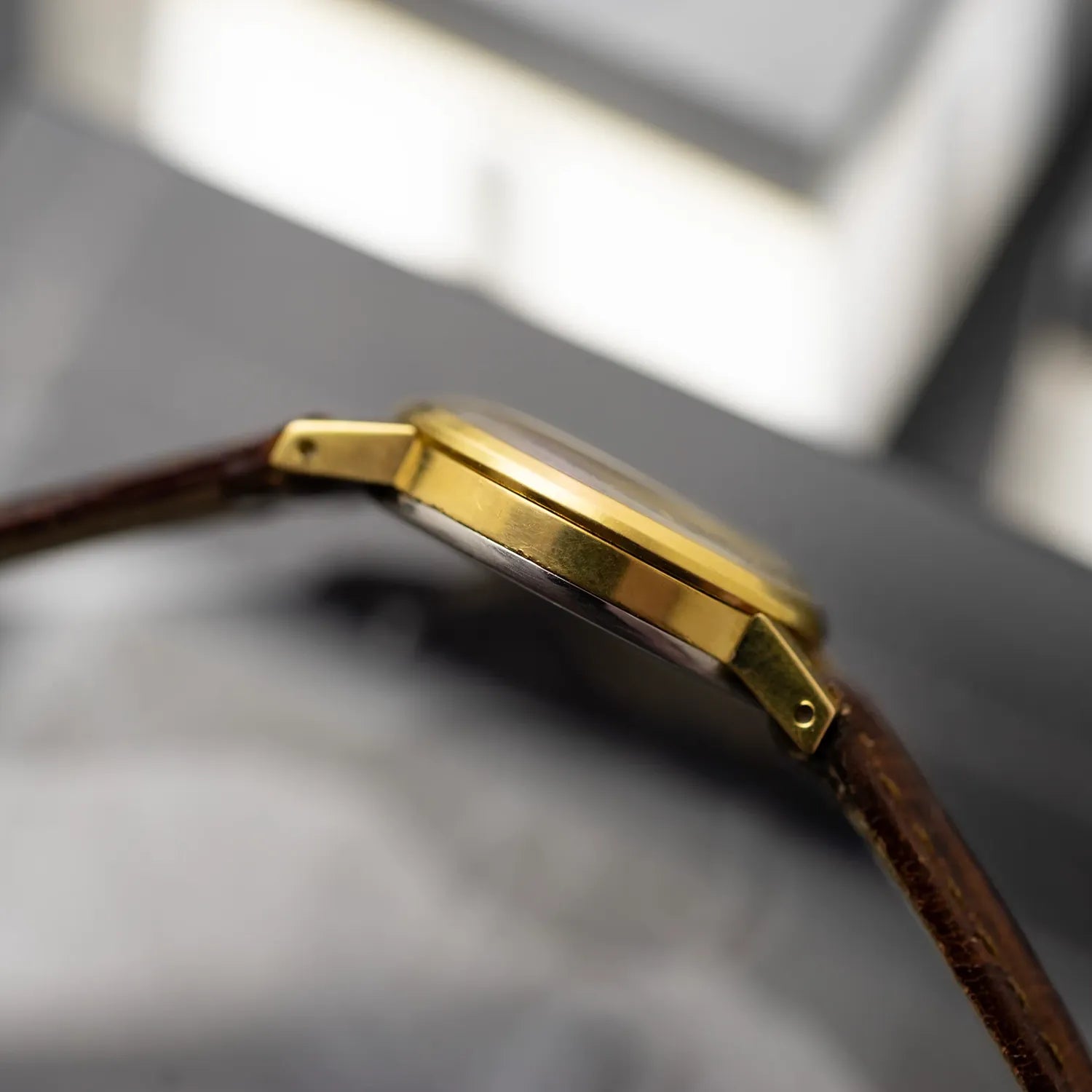 Omega Vintage Women's Watch – side view