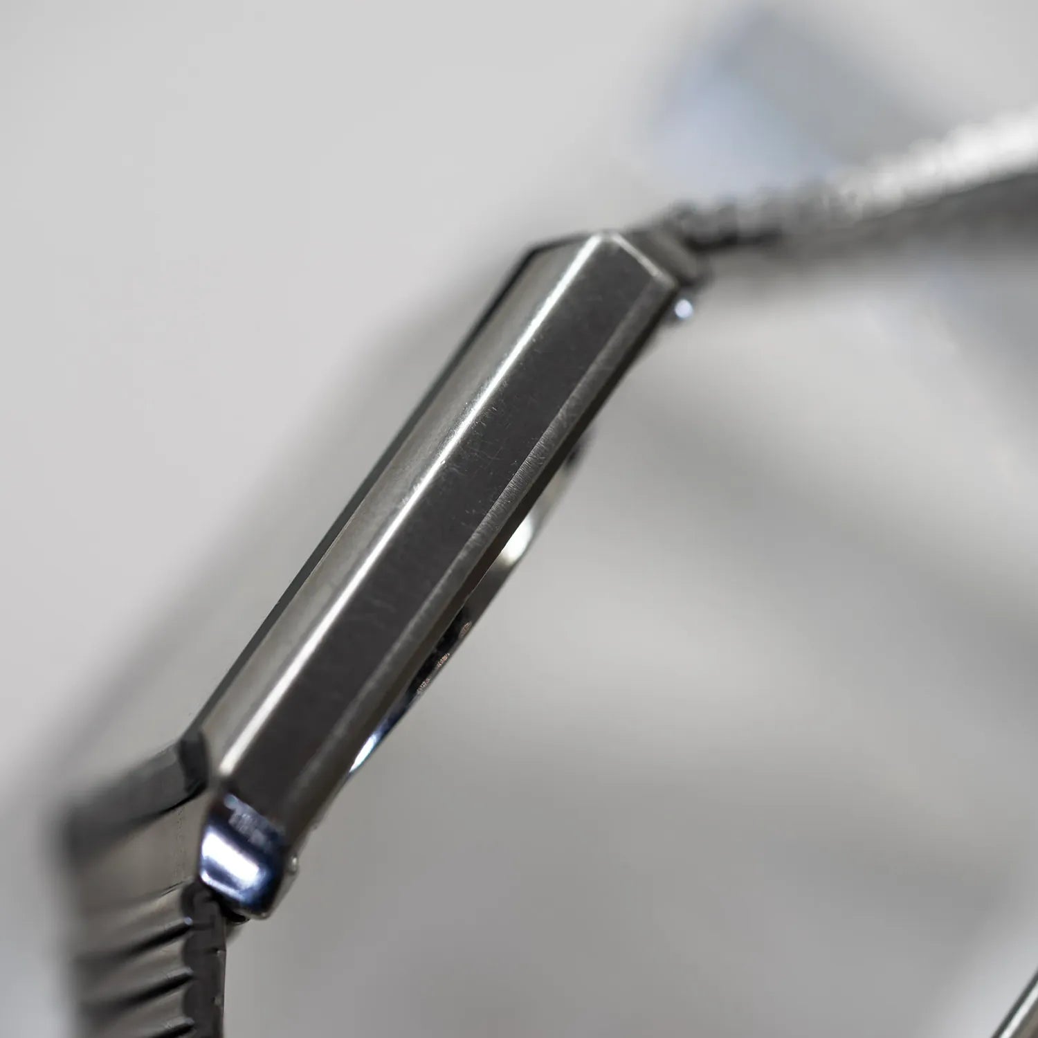 Rado Men's Dress Watch Ref. 111.3106.4 – side view