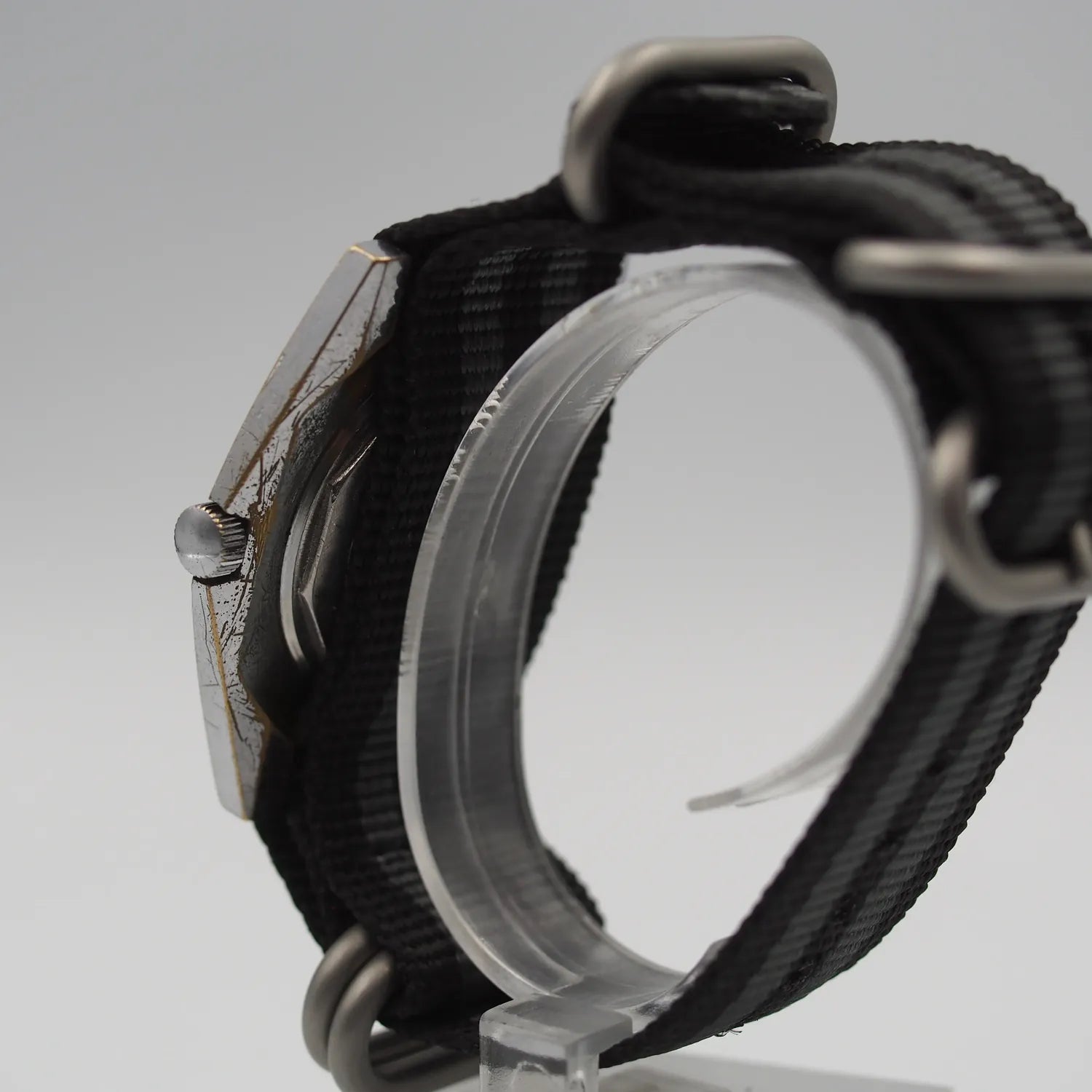 Seawatch Diver, Men’s Diving Vintage Watch, 1975 – side view