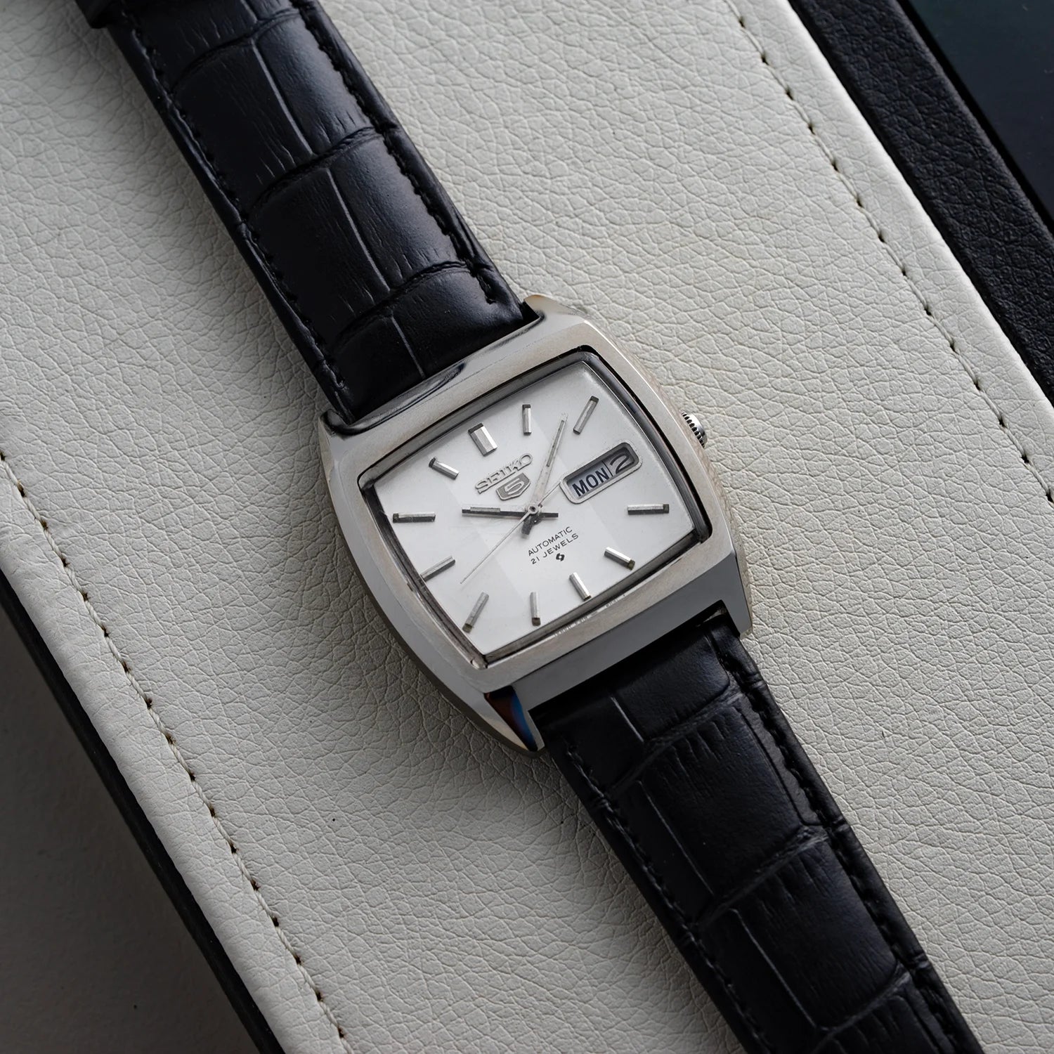 Seiko 5 6319-5020 top view