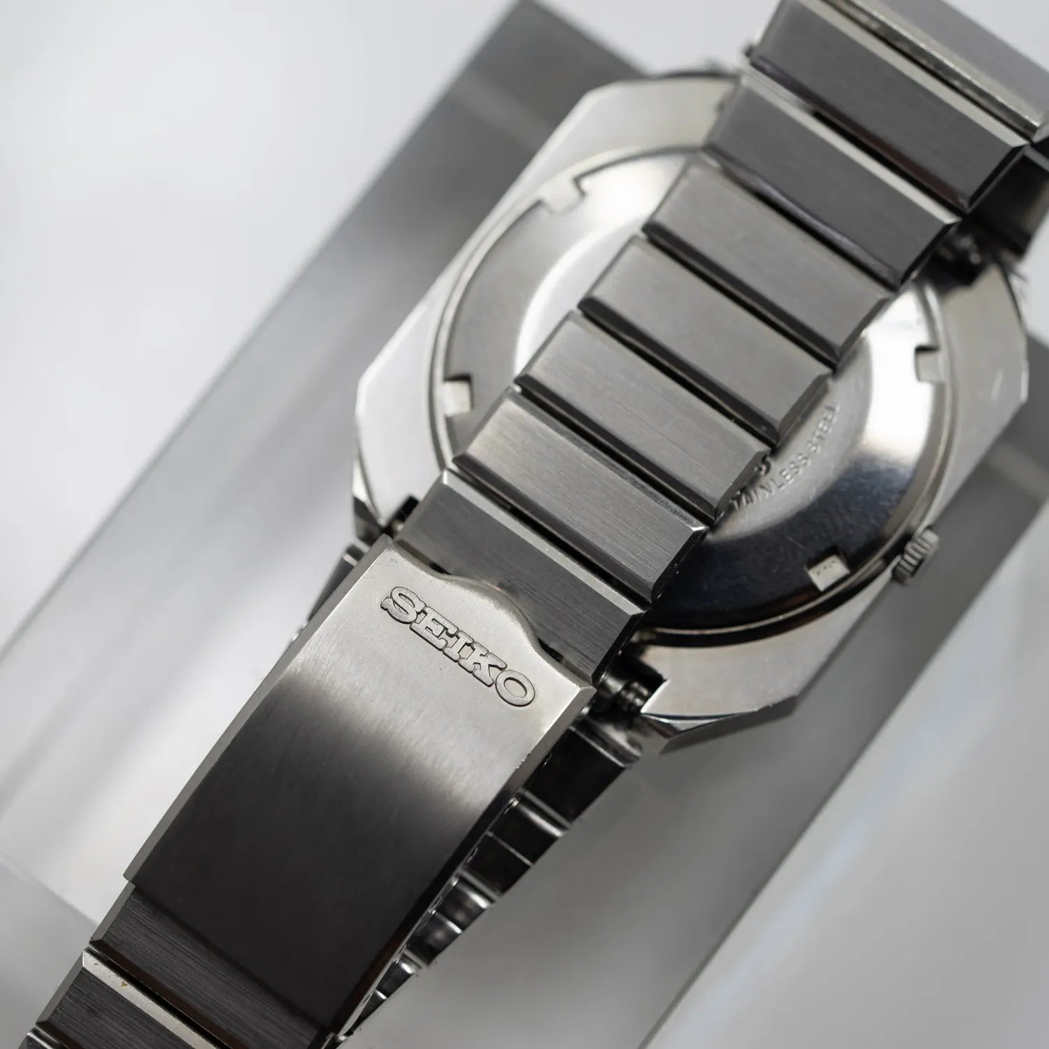Seiko 5 6319-509A Men’s Automatic Dress Vintage Watch, 1979 – strap detail