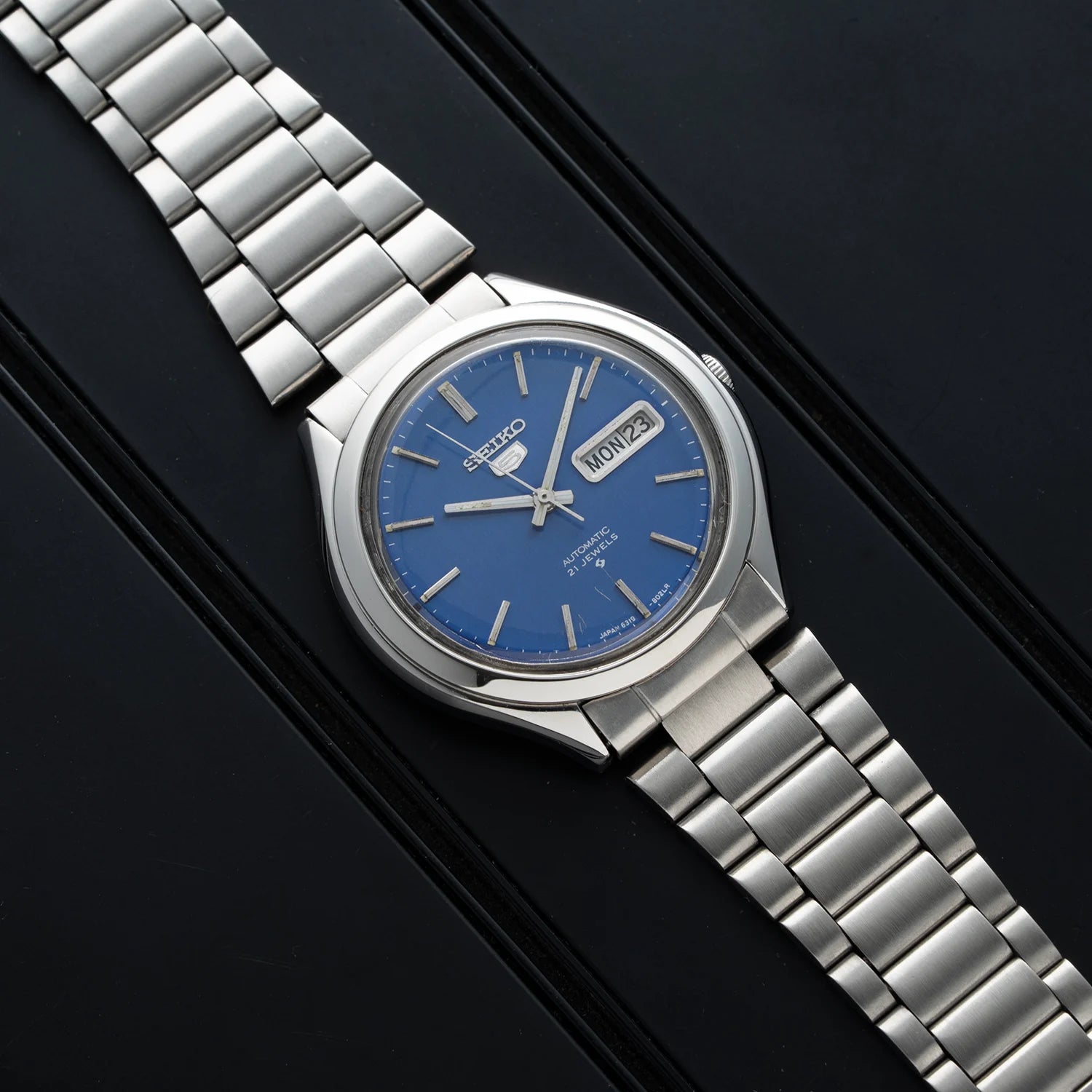 Seiko 5 6319-8020 Top view