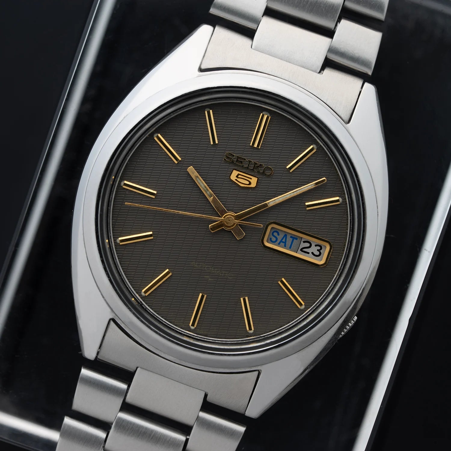 Seiko 5 7009-8741