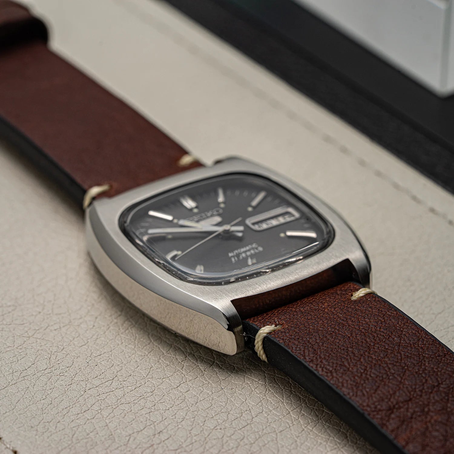 Seiko 5 Baby Monaco, Ref. 7019-5000, 1975 Case