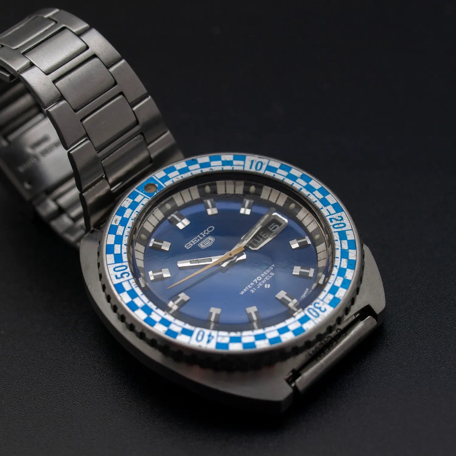 Seiko Rally Diver, Ref. 6119-7173, Men's Vintage Watch, 1971 – side view alternative angle