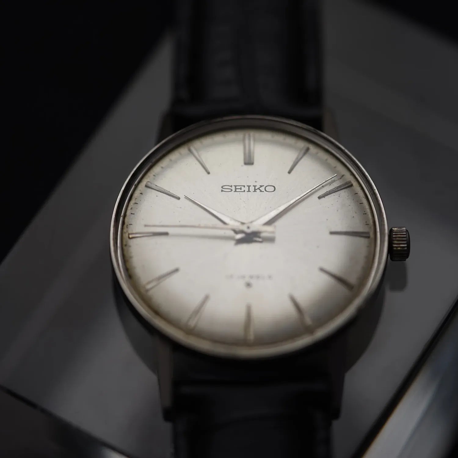 Seiko 66-9990, Cal. 66, Men’s Dress Vintage Watch, 1969 – back case