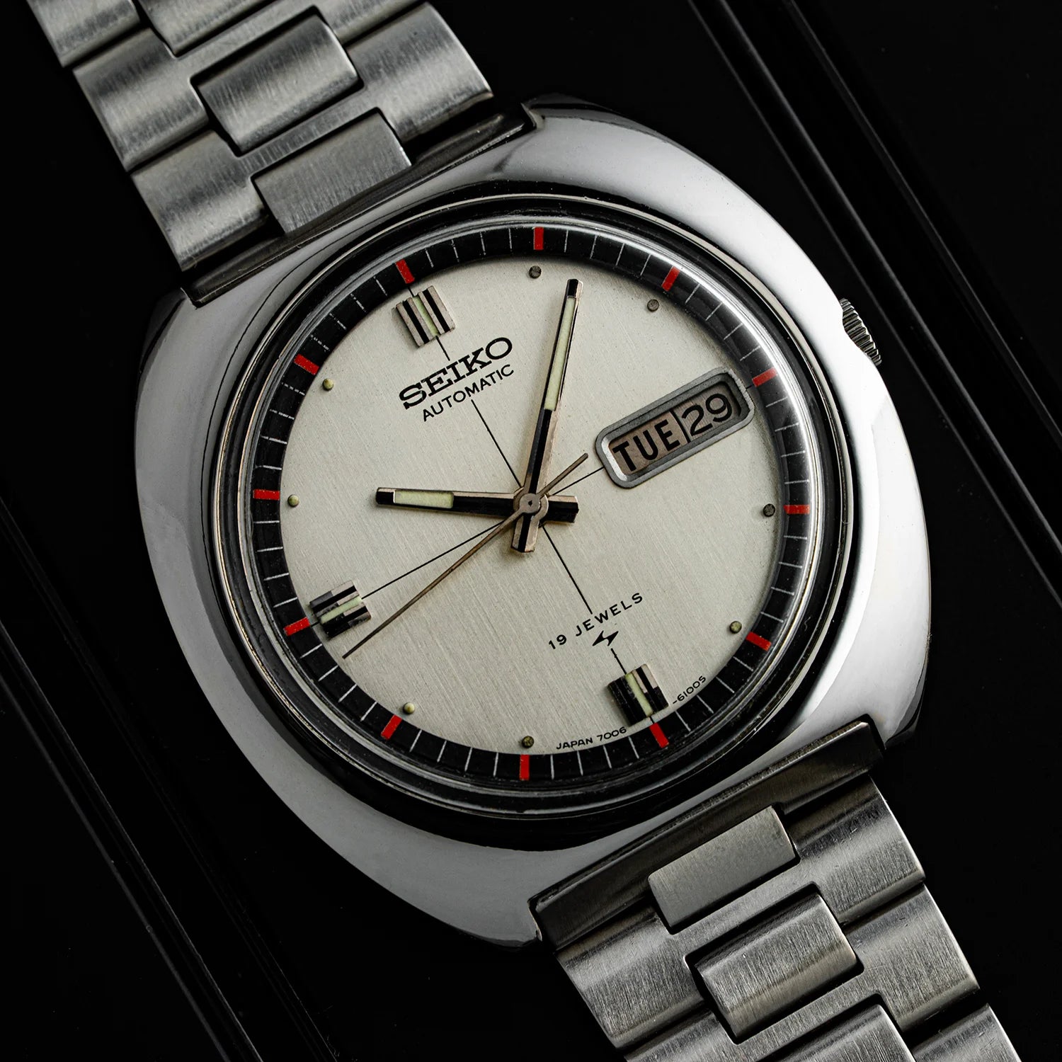 Seiko 7006-6010 Automatic Men's Watch 1974