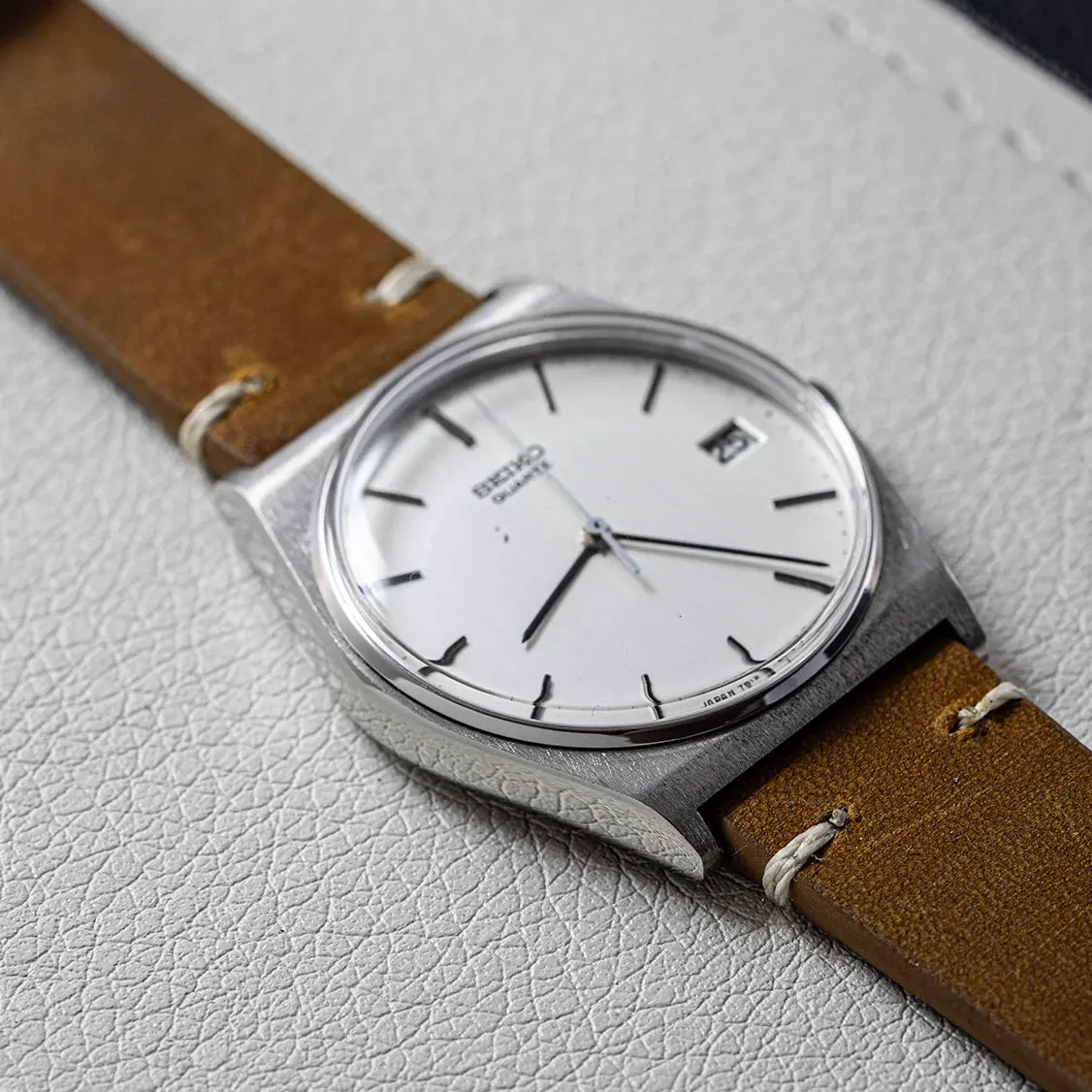 Seiko 7812-8039, Cal. 7812, Men’s Quartz Vintage Watch, 1979 – side view