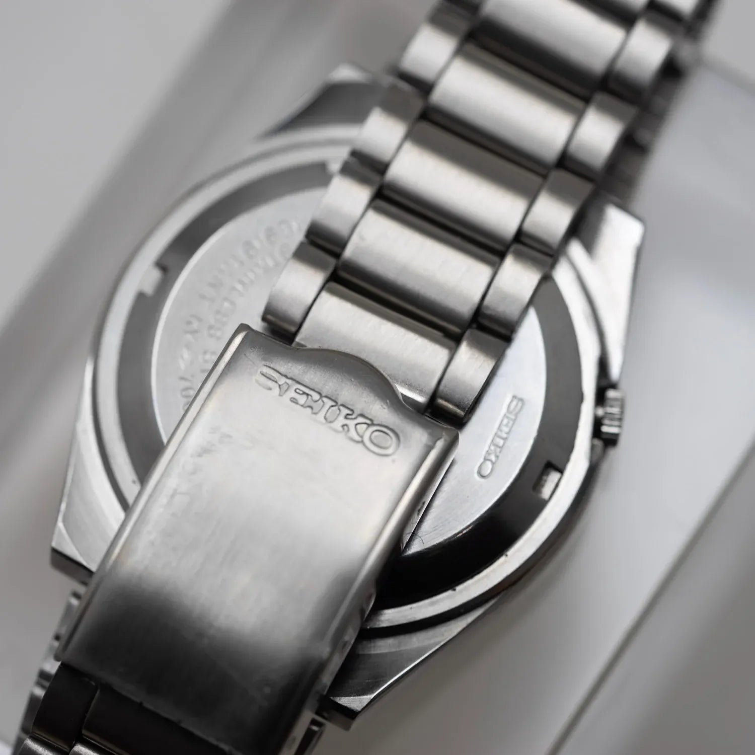 Seiko Rainbow, Ref. 7009-316A, Cal. 7009, Men’s Automatic Watch – side view