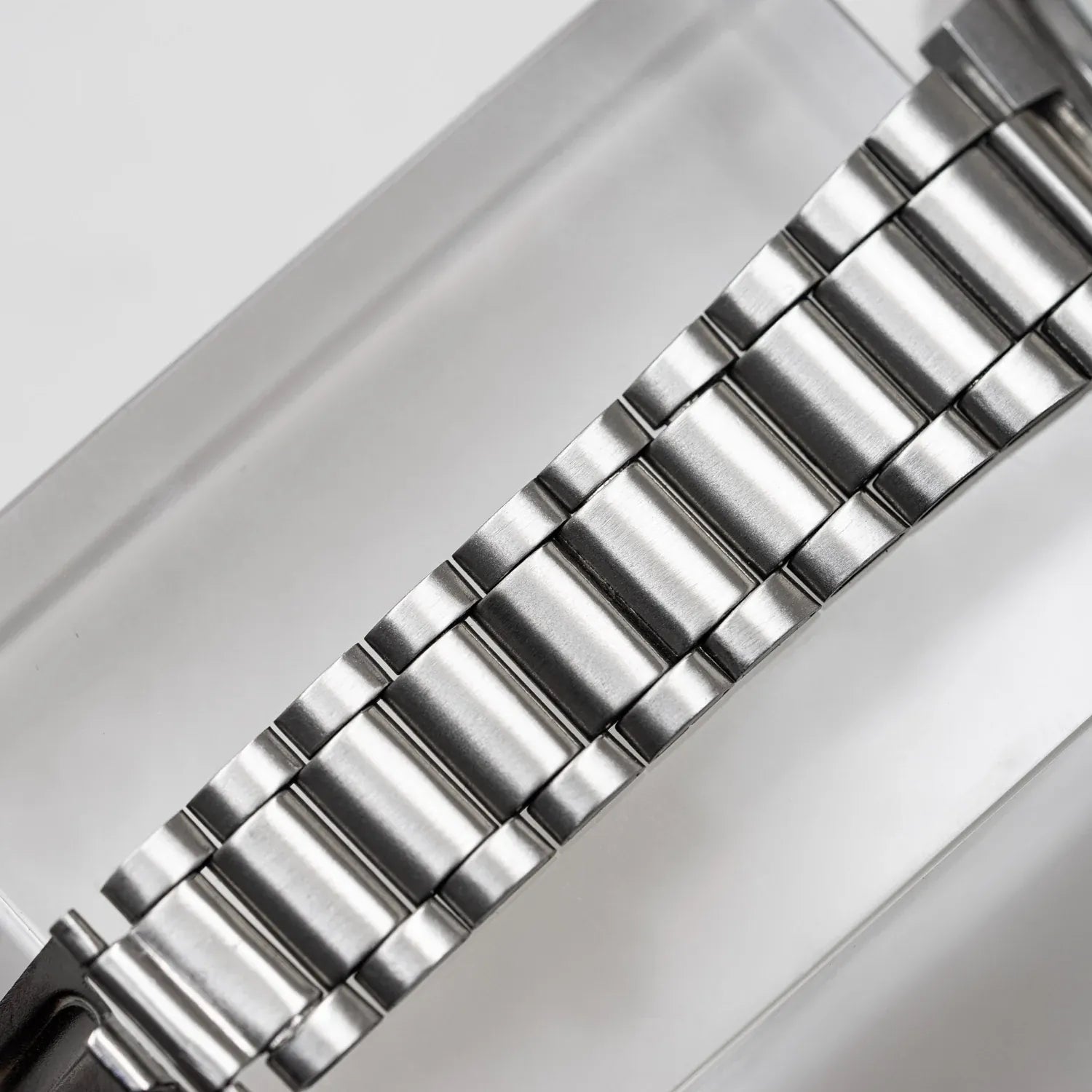 Seiko Rainbow, Ref. 7009-316A, Cal. 7009, Men’s Automatic Watch – back case