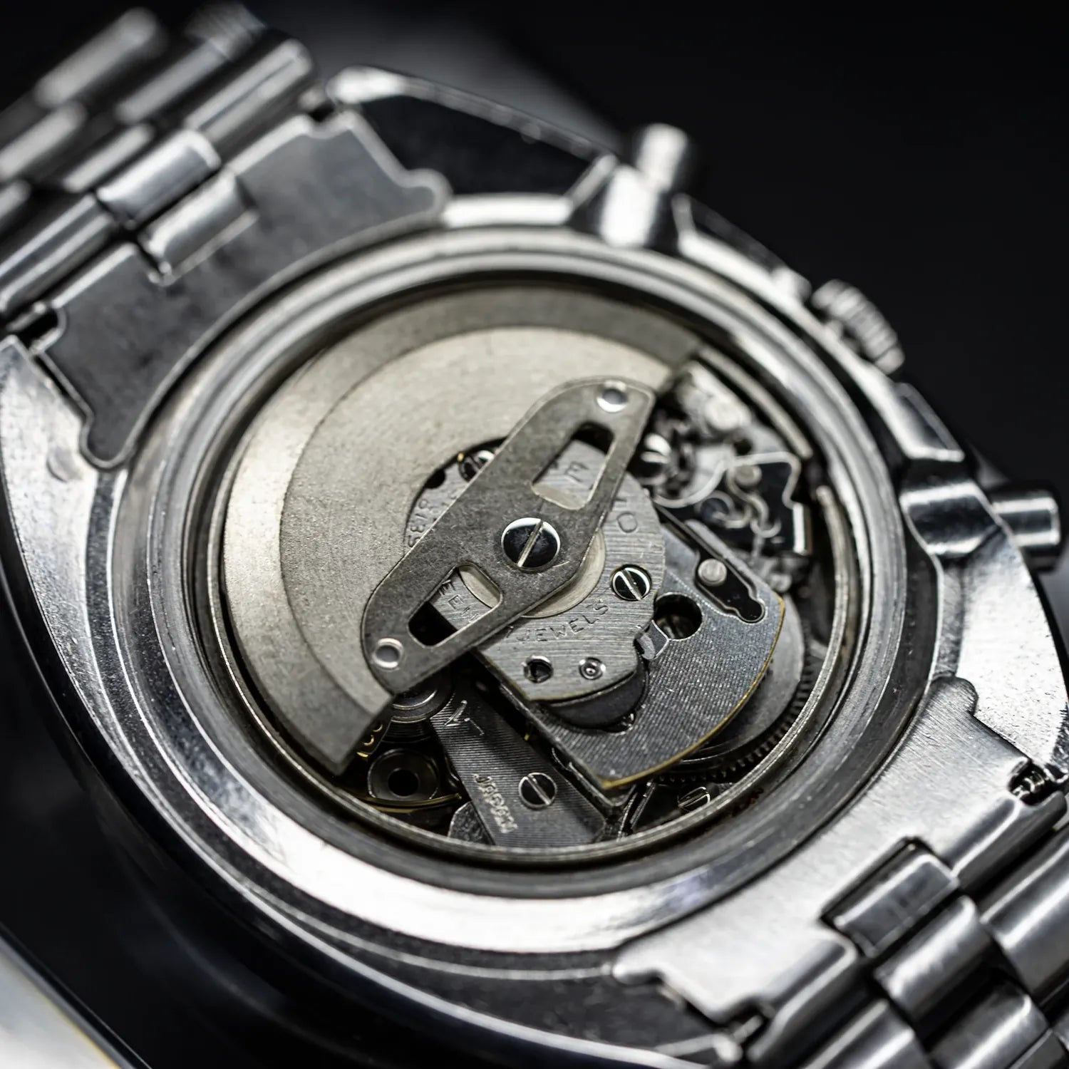 Seiko Pogue Pepsi, Ref. 6139-6002, Cal. 6139, Men’s Chronograph Vintage Watch, 1974 – side view alternative angle