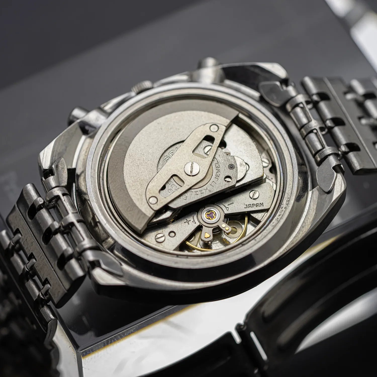 Seiko Bruce Lee, Ref. 6139-6012, Cal. 6139, Men’s Chronograph Vintage Watch, 1974 – strap detail