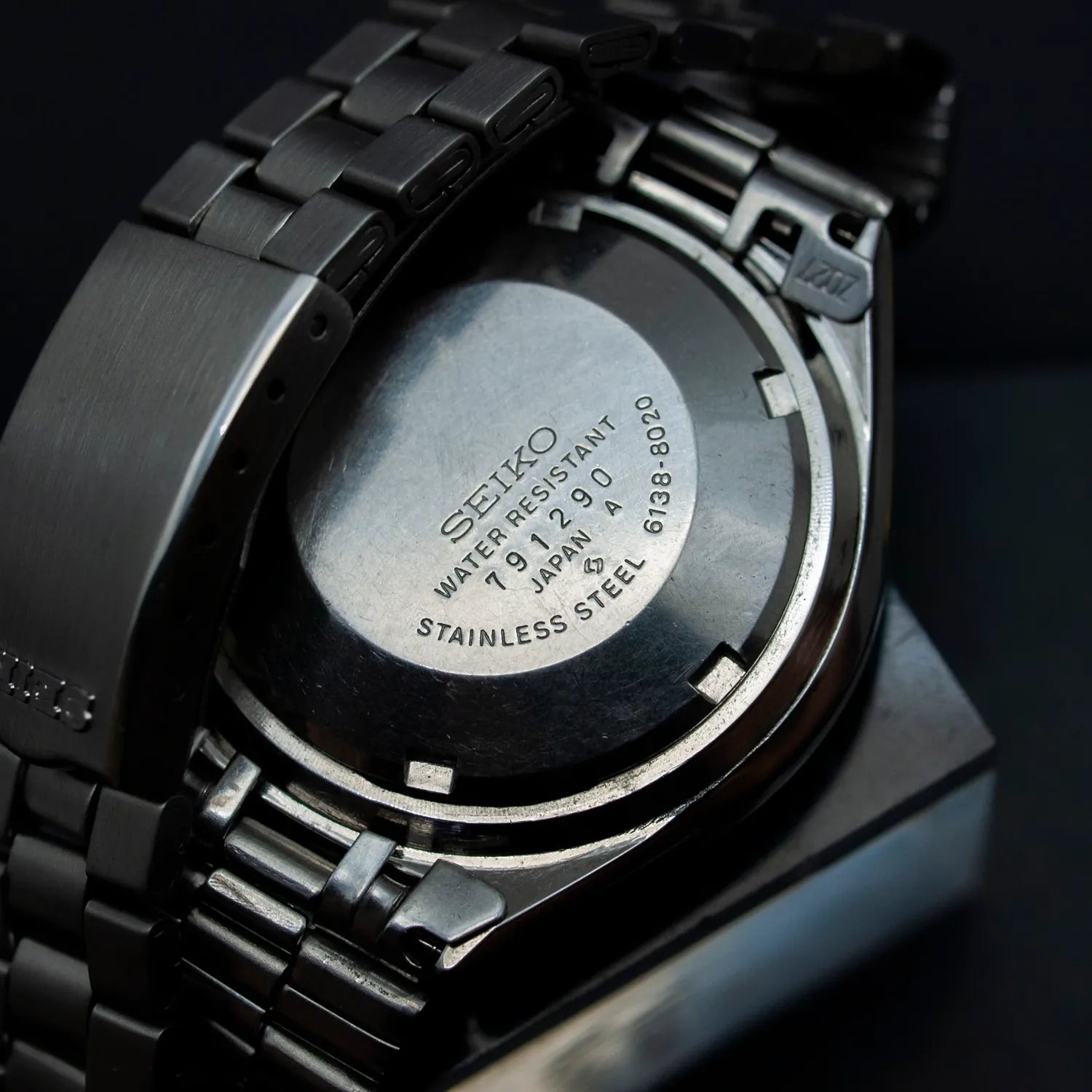 Seiko Panda, Ref. 6138-8020, Cal. 6138, Men’s Chronograph Vintage Watch, 1977 – dial macro detail