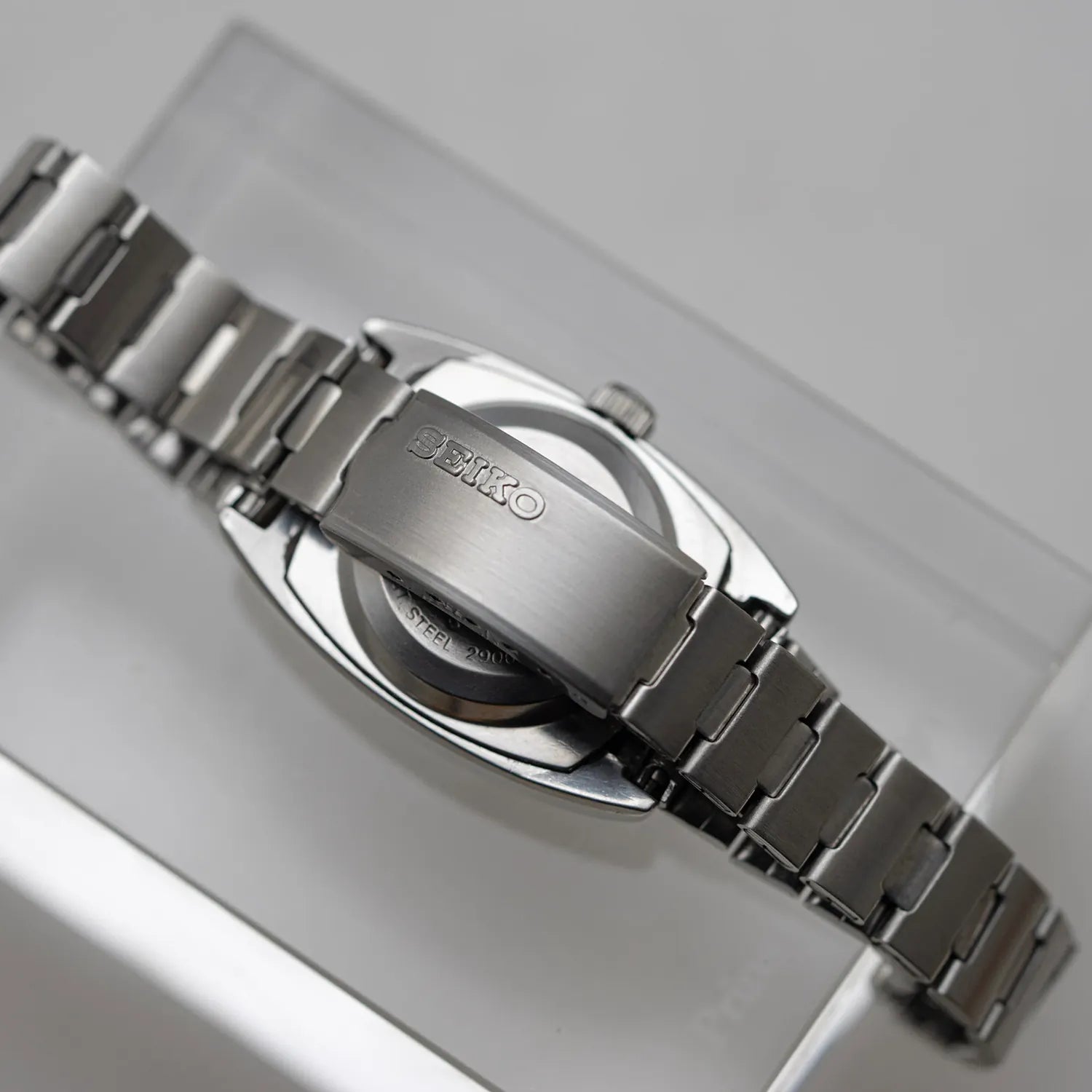 Seiko Hi-Beat, Ref. 2906-3040, Cal. 2906, Women’s Automatic Vintage Watch, 1979 – side view
