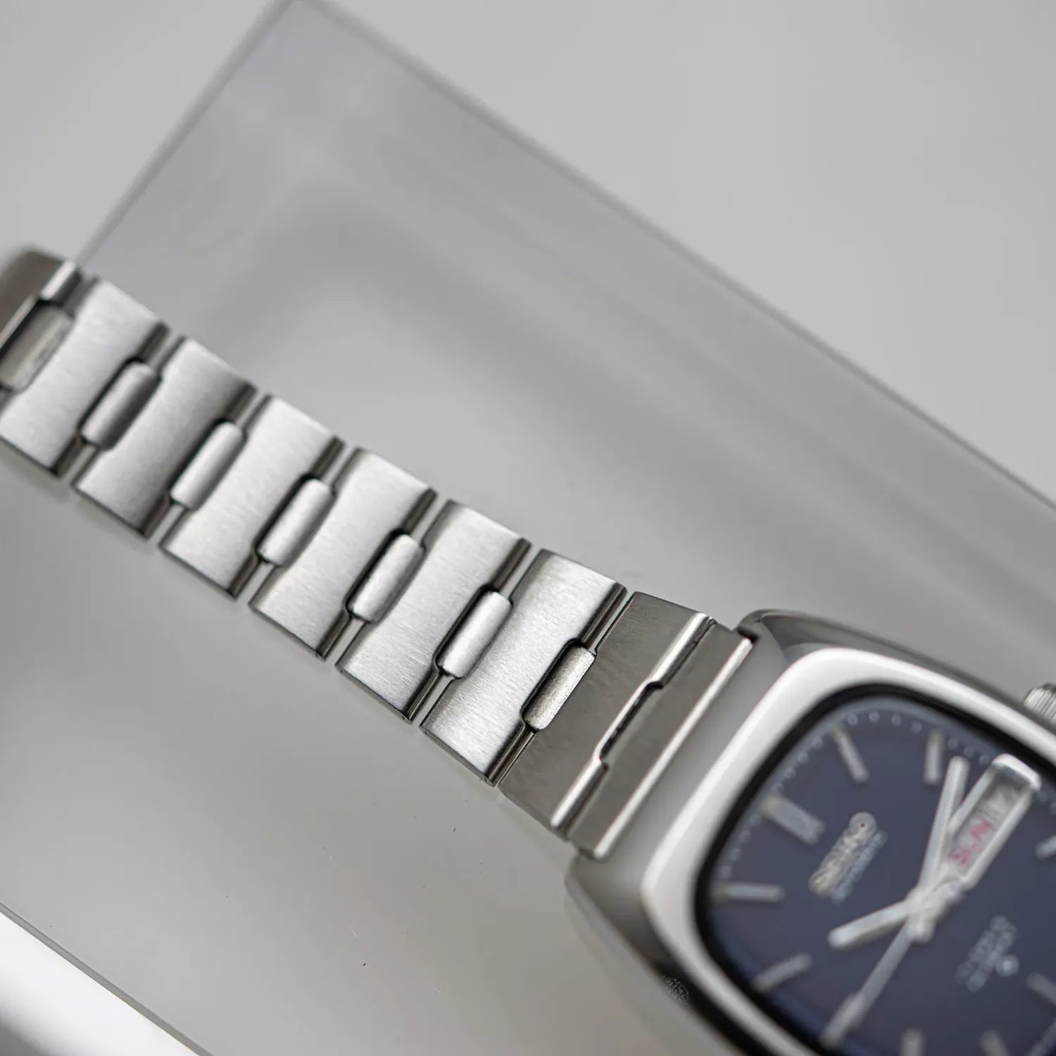Seiko Hi-Beat, Ref. 2906-3040, Cal. 2906, Women’s Automatic Vintage Watch, 1979 – movement close-up