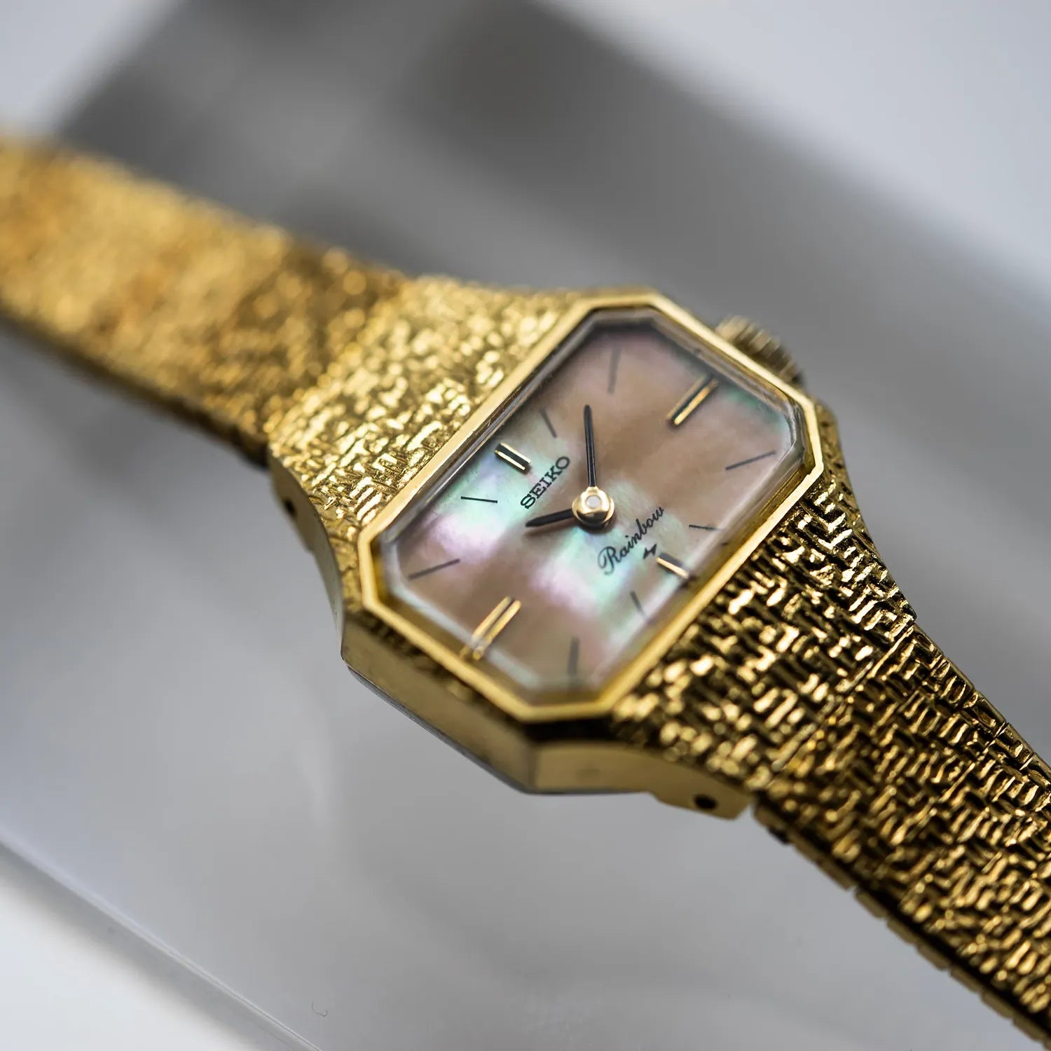 Seiko Rainbow, Ref. 11-4470, Cal. 11A, Women’s Dress Vintage Watch, 1979 – dial close-up