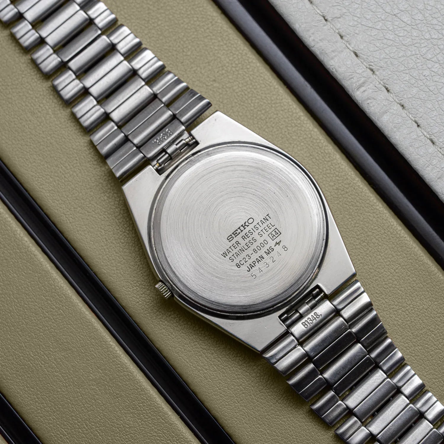 Seiko SQ, Ref. 8C23-8000, Cal. 8C23, Men’s Quartz Analog Vintage Watch, 1985 – movement close-up