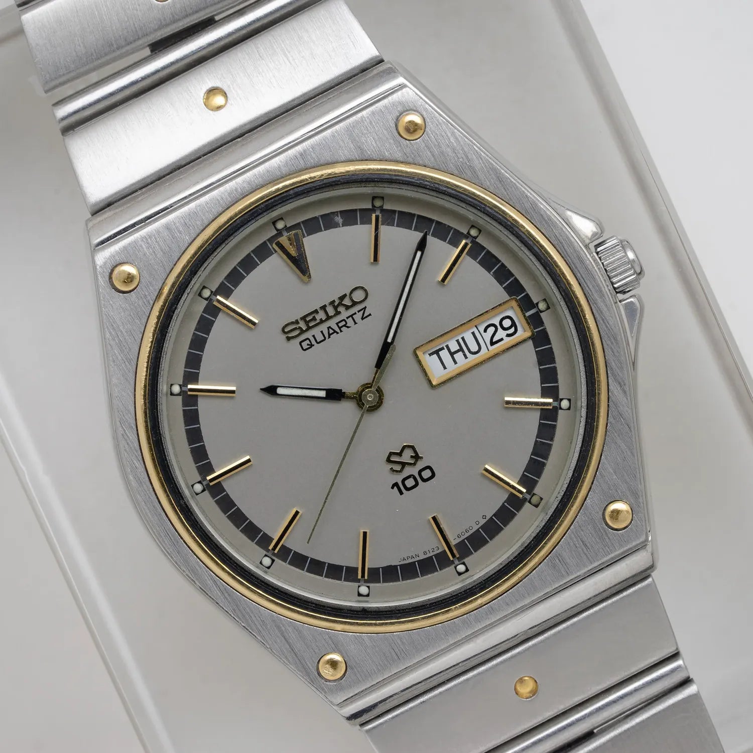 Seiko SQ100, Ref. 8123-6030, Cal. 8123, Men’s Vintage Quartz Watch, 1992 – front view