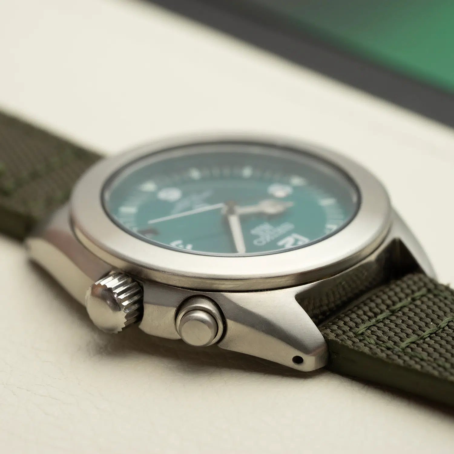 Seiko SUS AGS 5M22 6C30 Kinetic Watch