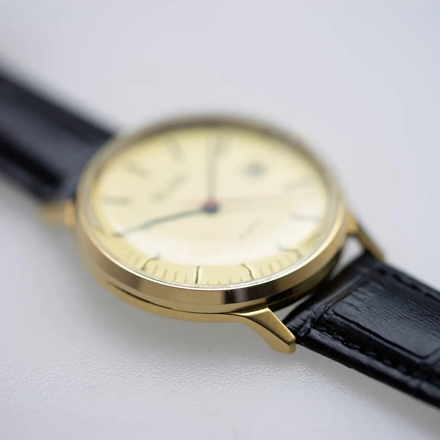 Slava, Cal. 2414, Men’s Manual Wind Vintage Watch, 1988 – side view alternative angle