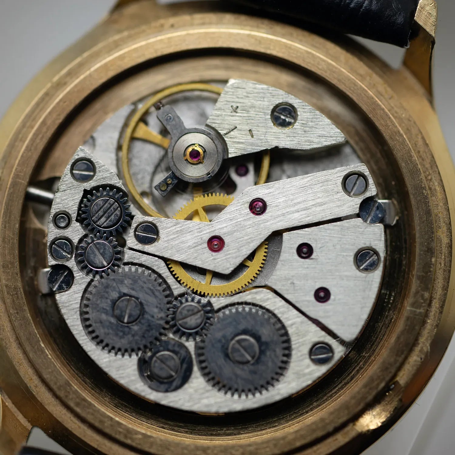 Slava, Cal. 2414, Men’s Manual Wind Vintage Watch, 1988 – movement close-up