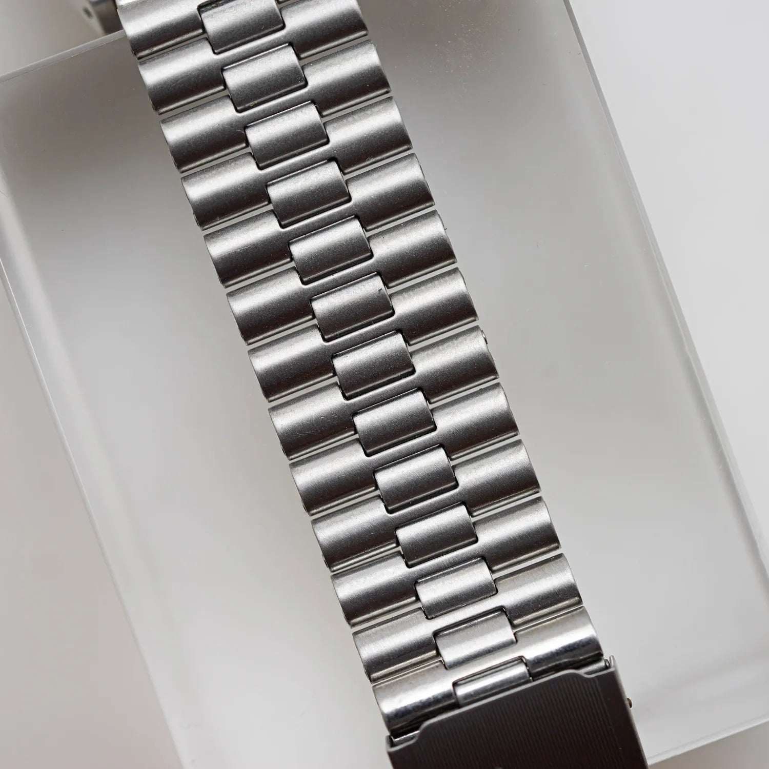 Tissot Automatic PR 516 Ref. 43620/44620, Cal. 784-2 – back case