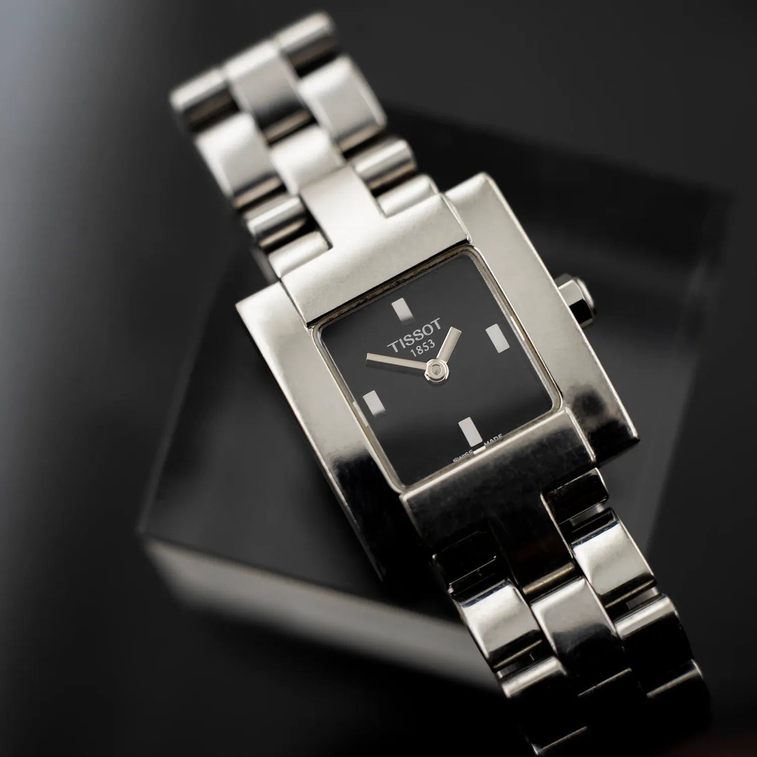Tissot Lady Ref. L370K – front view