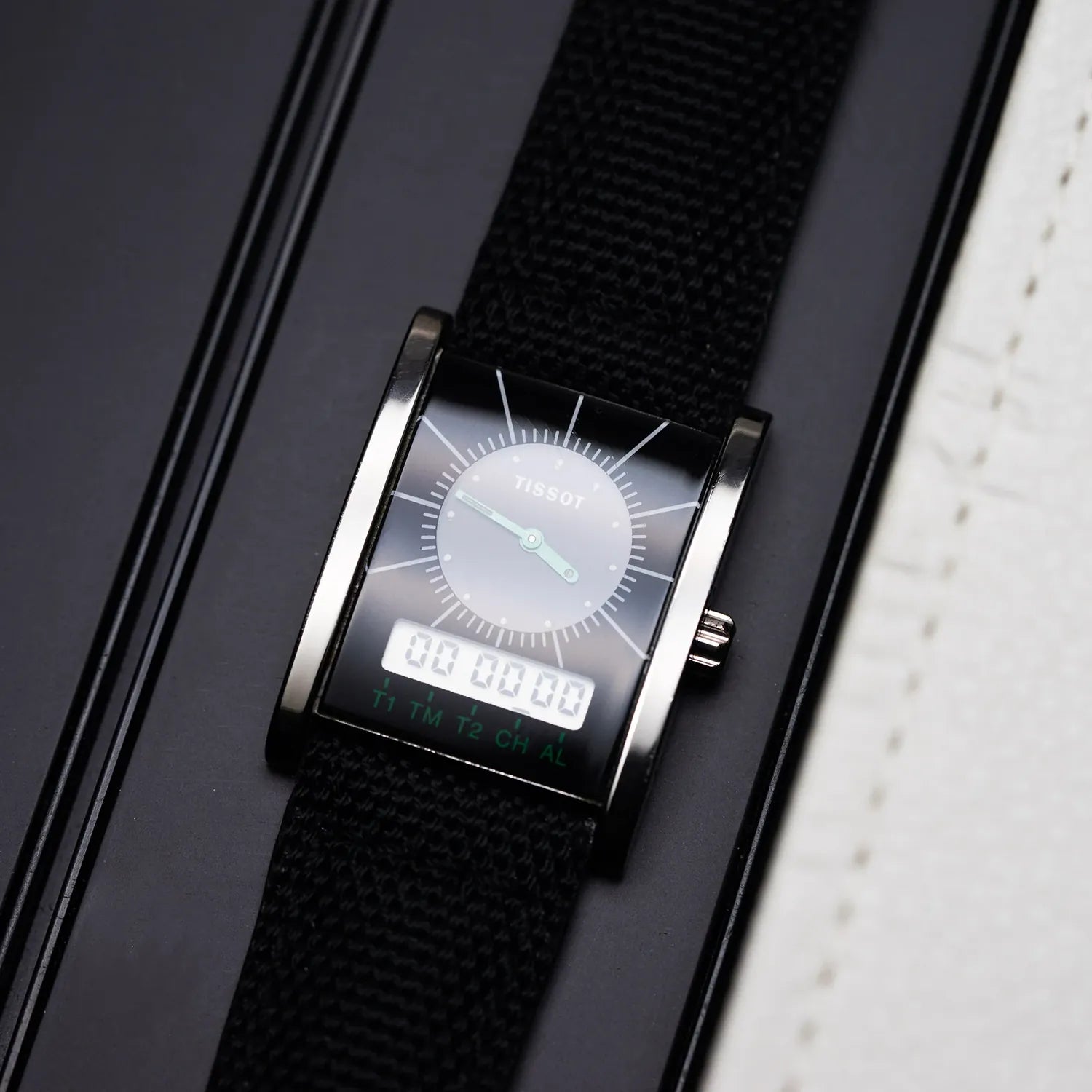 Tissot Two Timer Ref. D377 – front view