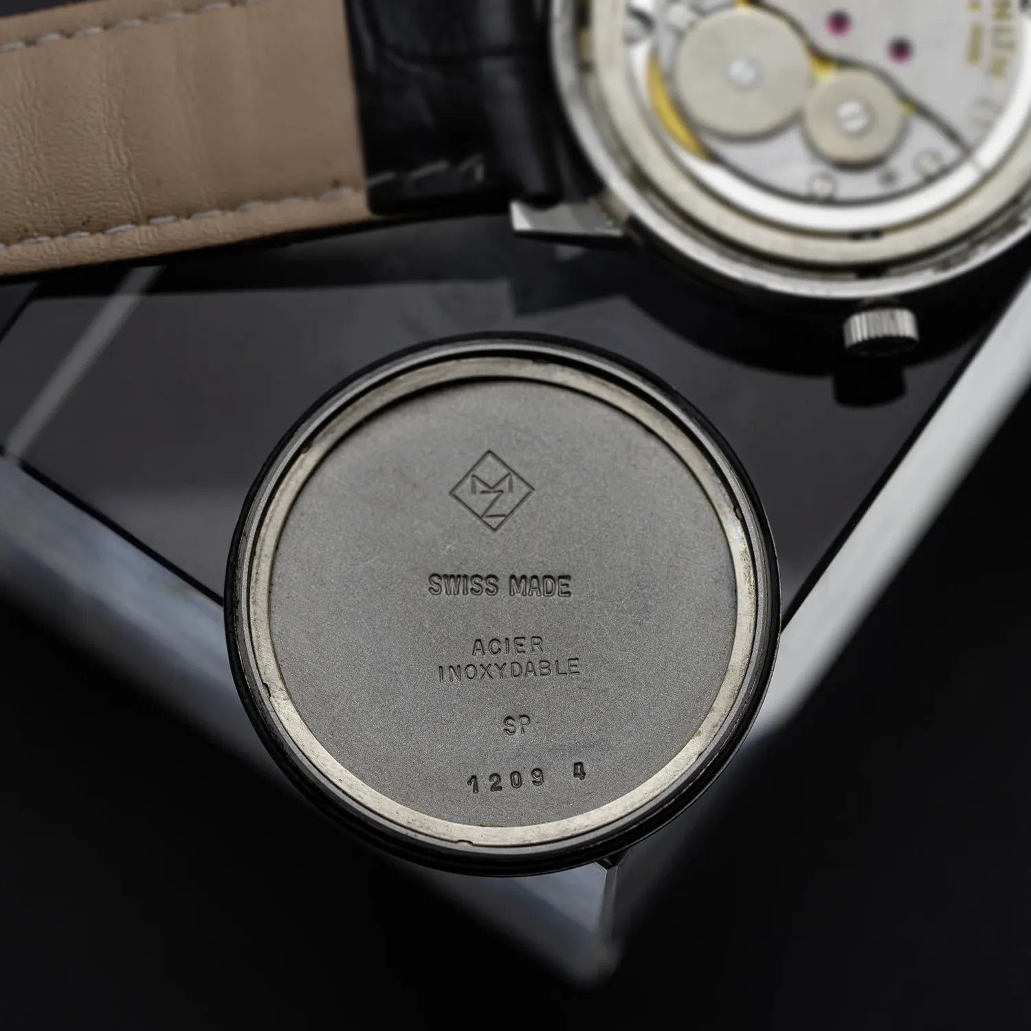 Zenith Ref. 1209 4, Cal. 2562 1970 – dial macro detail