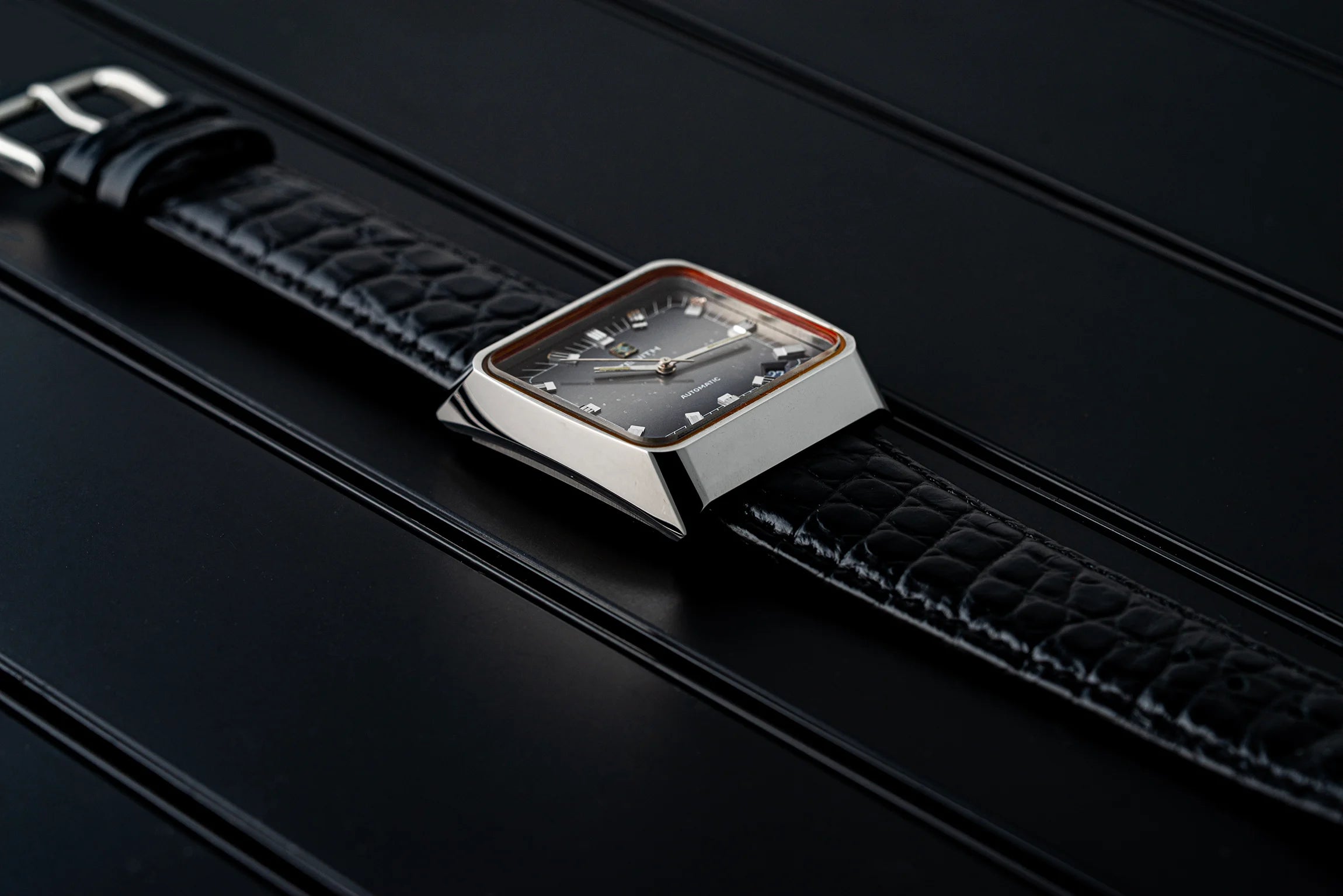 Zenith Surf TV Ref. 01-0040-380 Cal. 2572PC Strap