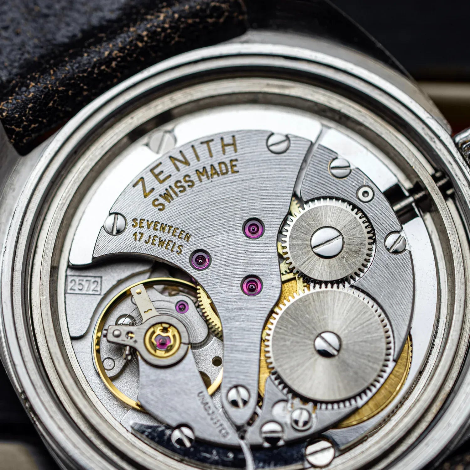 Zenith Vintage Men's Watch Ref. 01.1291.360, Cal. 2572 – back case